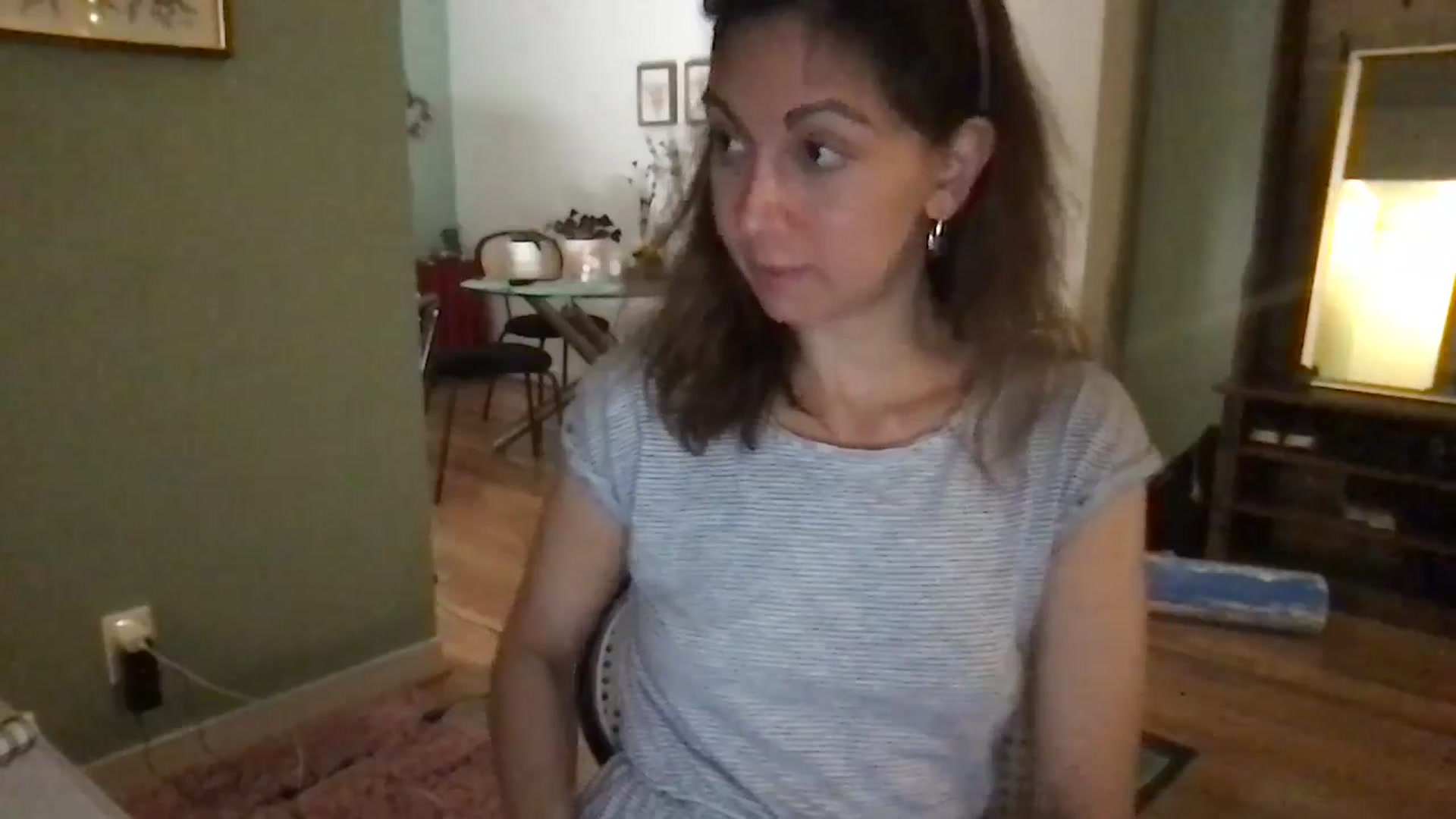 Gallery image thumbnail from Wheres_Willow's myfreecams stream on, 04/22/2024, 06:26 image 7 of 20