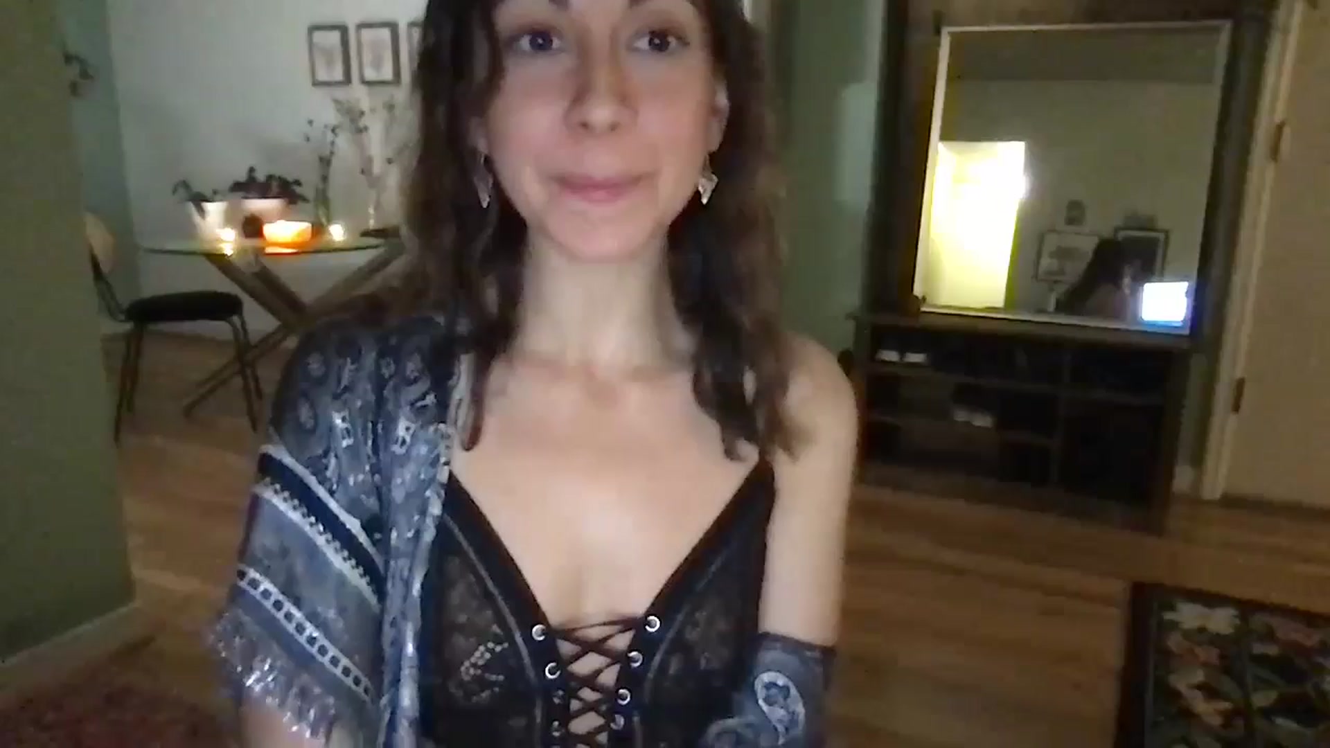 Gallery image thumbnail from Wheres_Willow's myfreecams stream on, 04/23/2024, 04:05 image 9 of 20