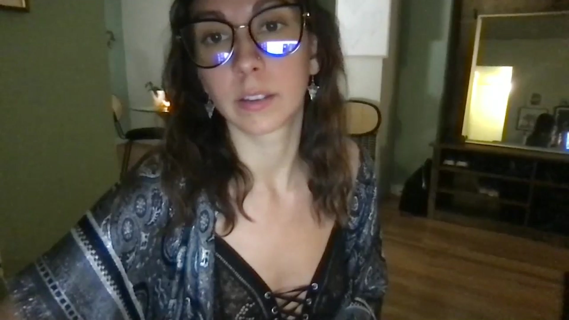 Gallery image thumbnail from Wheres_Willow's myfreecams stream on, 04/23/2024, 04:05 image 3 of 20