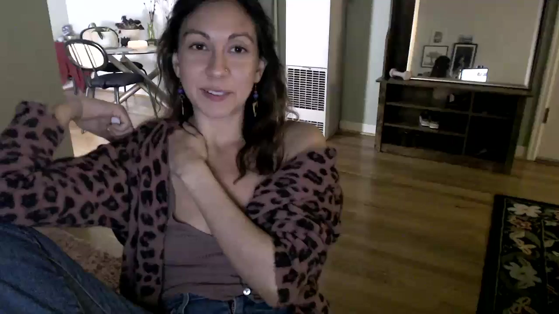 Gallery image thumbnail from Wheres_Willow's myfreecams stream on, 04/29/2024, 04:10 image 7 of 20
