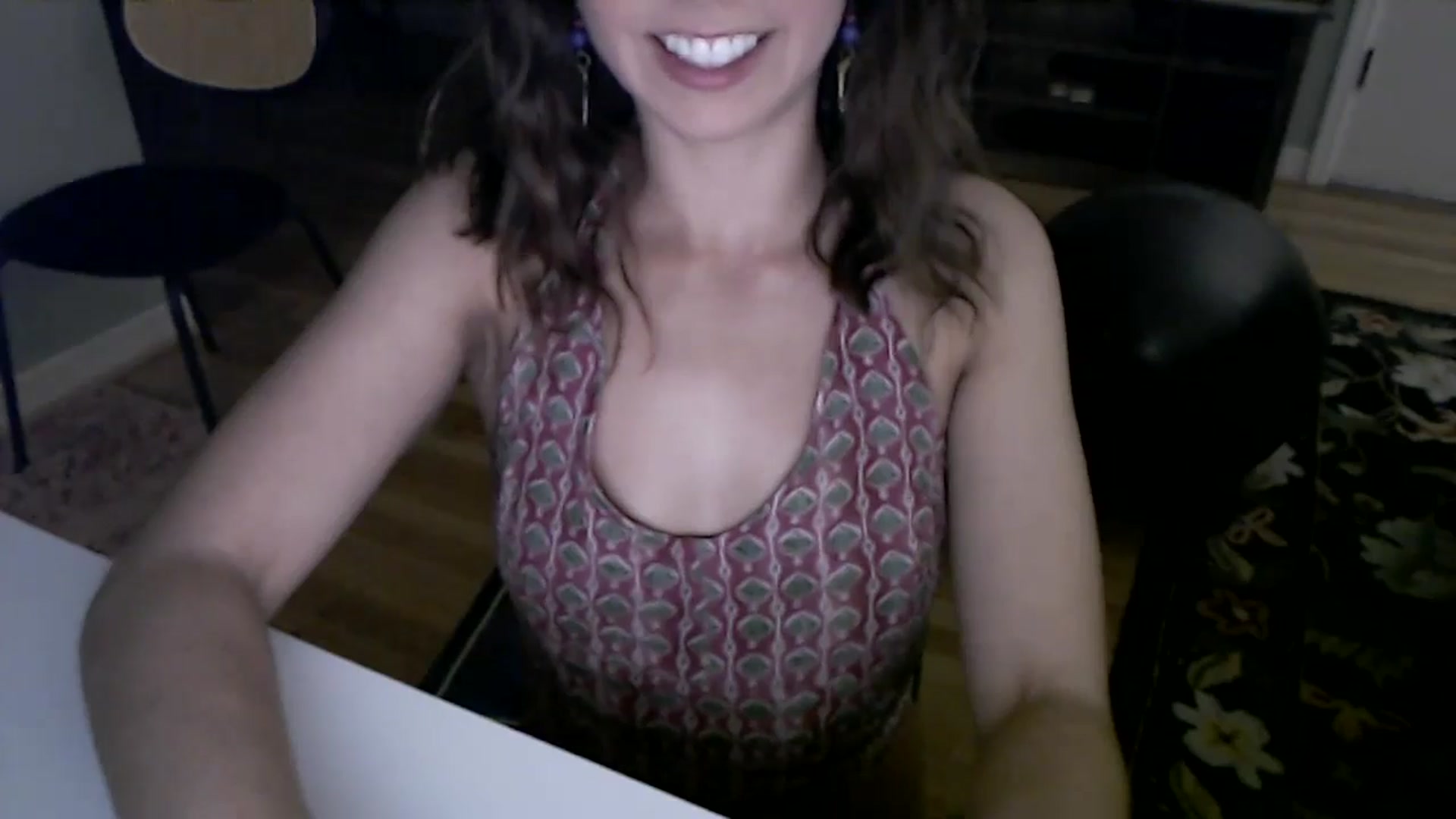 Gallery image thumbnail from Wheres_Willow's myfreecams stream on, 05/02/2024, 06:22 image 4 of 20