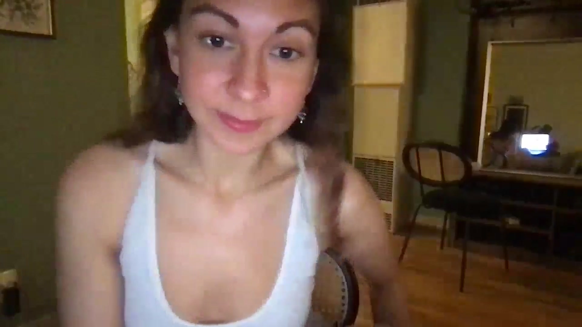 Gallery image thumbnail from Wheres_Willow's myfreecams stream on, 05/16/2024, 04:50 image 20 of 20