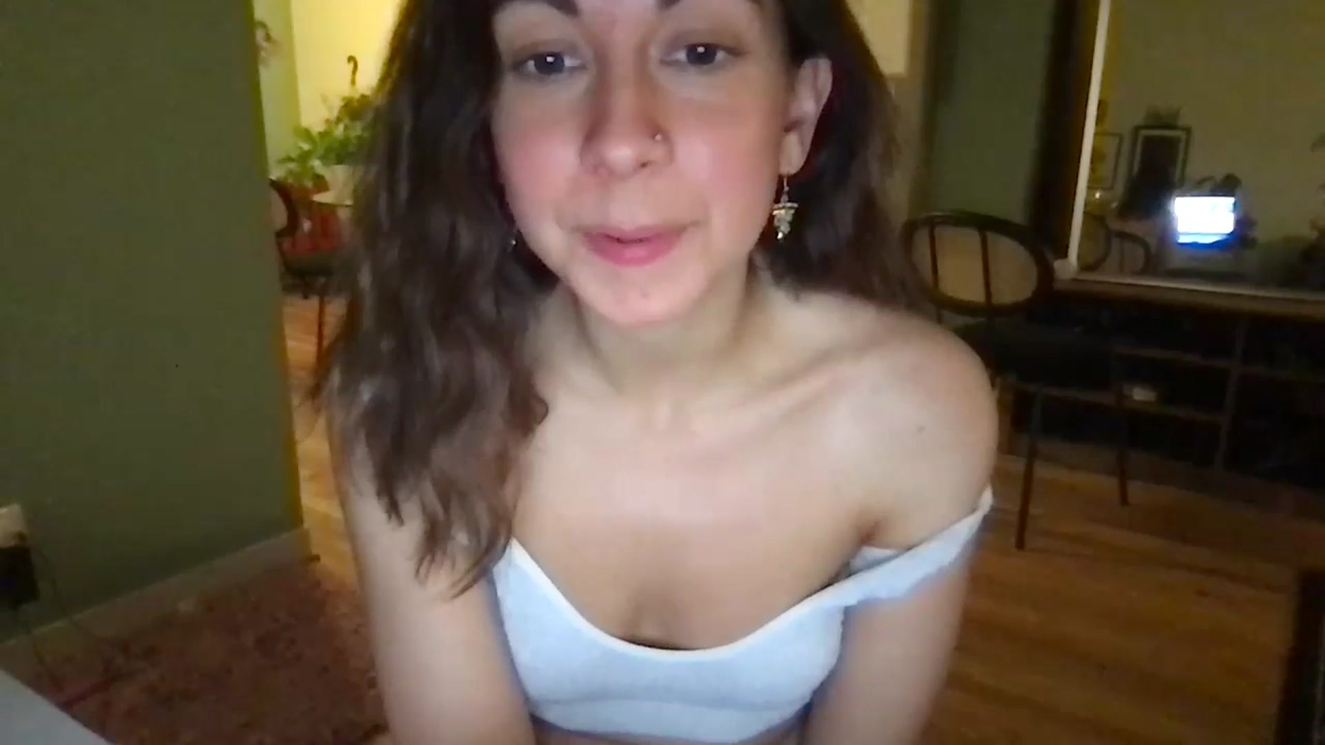 Gallery image thumbnail from Wheres_Willow's myfreecams stream on, 05/16/2024, 05:26 image 9 of 20