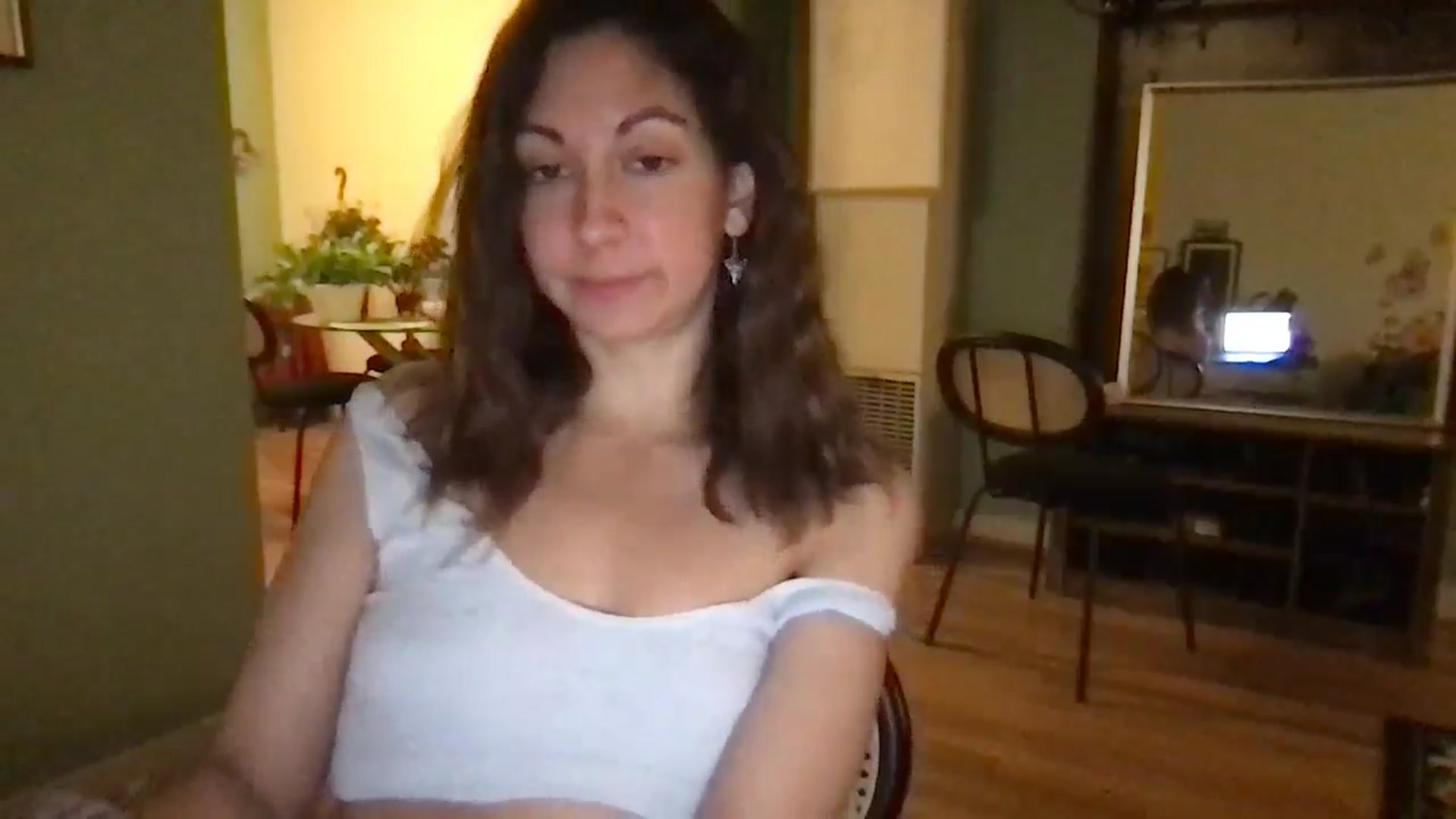Gallery image thumbnail from Wheres_Willow's myfreecams stream on, 05/16/2024, 05:26 image 12 of 20