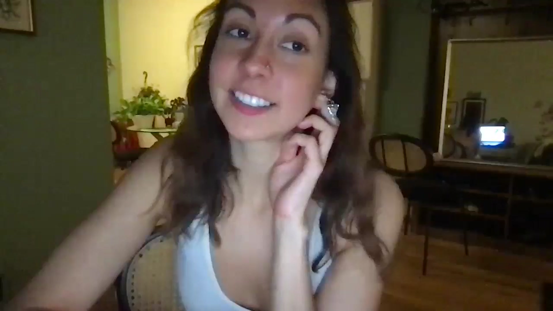 Gallery image thumbnail from Wheres_Willow's myfreecams stream on, 05/16/2024, 05:26 image 1 of 20