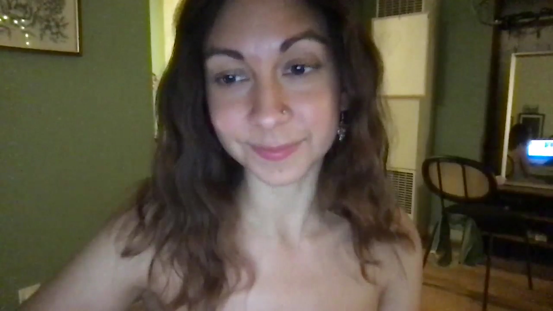 Gallery image thumbnail from Wheres_Willow's myfreecams stream on, 05/16/2024, 06:42 image 8 of 20
