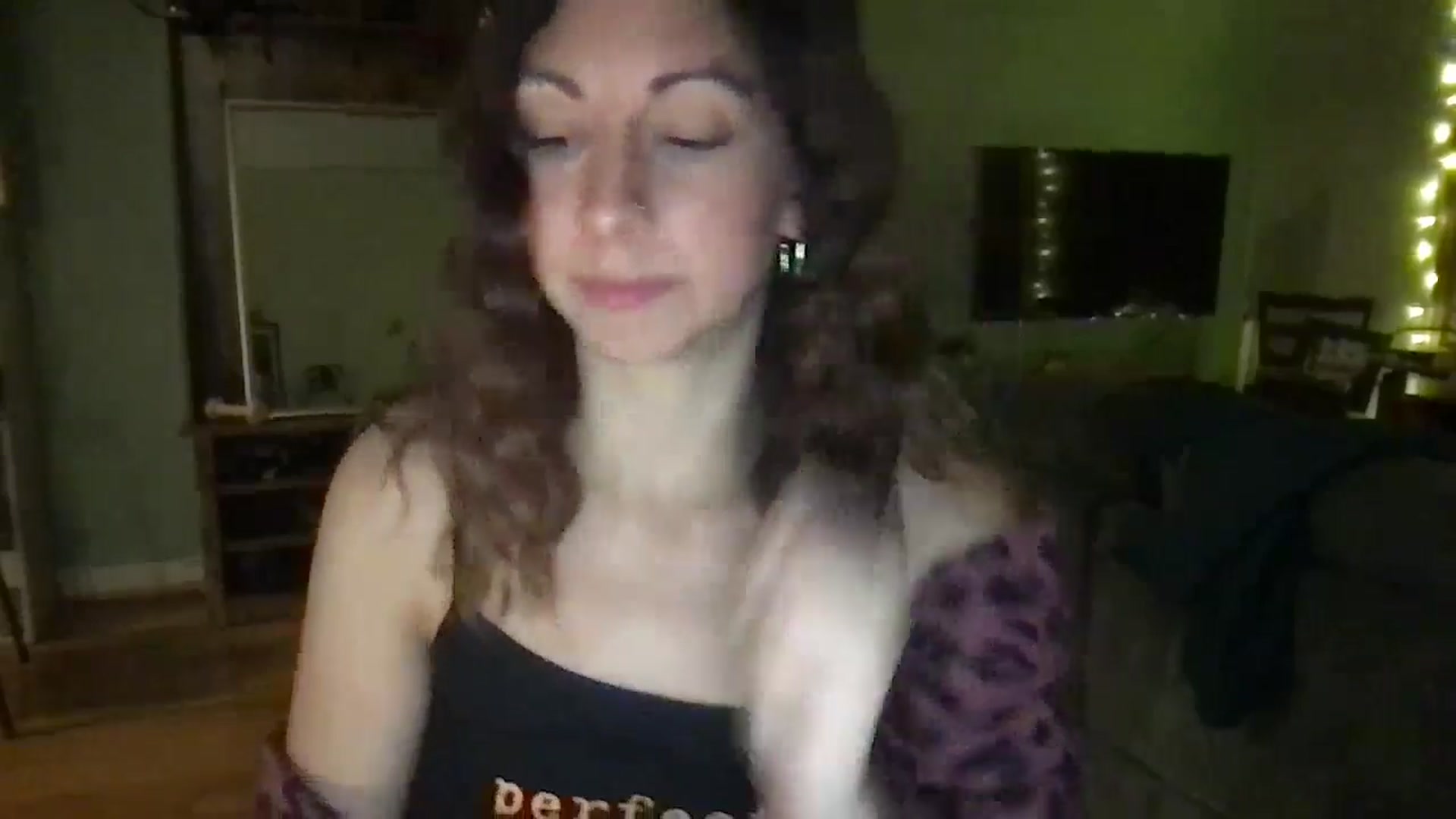 Gallery image thumbnail from Wheres_Willow's myfreecams stream on, 05/20/2024, 05:14 image 6 of 20