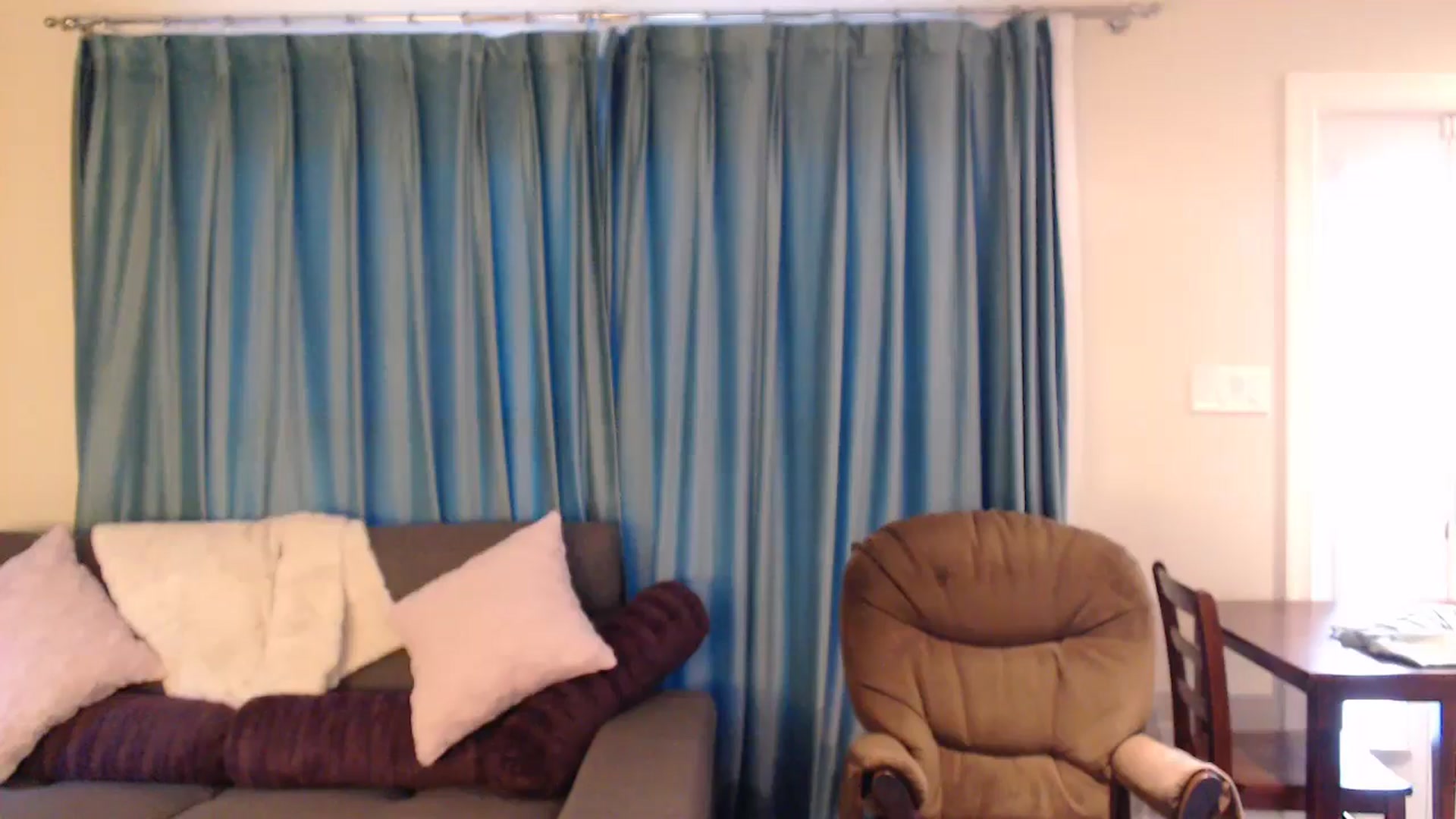 Gallery image thumbnail from WhiskeyTits's myfreecams stream on, 06/02/2024, 10:50 image 4 of 20