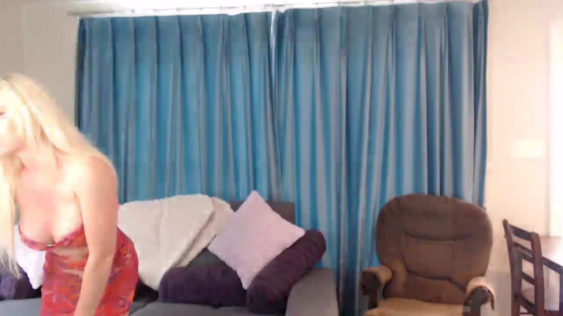 Gallery image thumbnail from WhiskeyTits's myfreecams stream on, 06/06/2024, 19:34 image 12 of 20