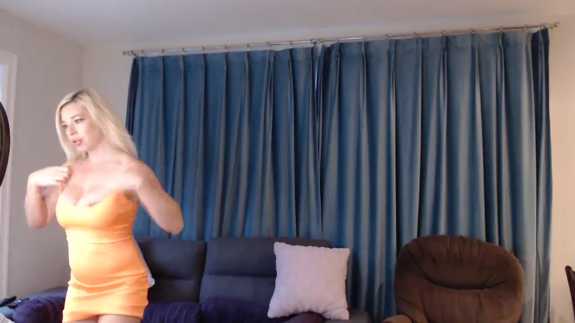 Gallery image thumbnail from WhiskeyTits's myfreecams stream on, 06/10/2024, 10:33 image 7 of 20