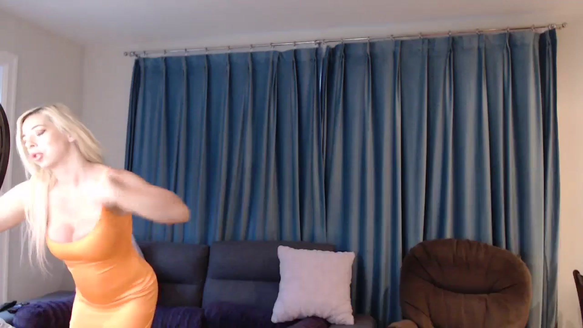 Gallery image thumbnail from WhiskeyTits's myfreecams stream on, 06/10/2024, 10:33 image 6 of 20
