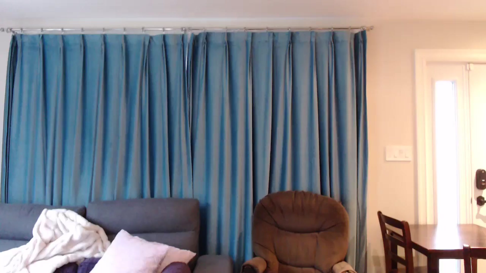 Gallery image thumbnail from WhiskeyTits's myfreecams stream on, 06/11/2024, 11:02 image 2 of 20