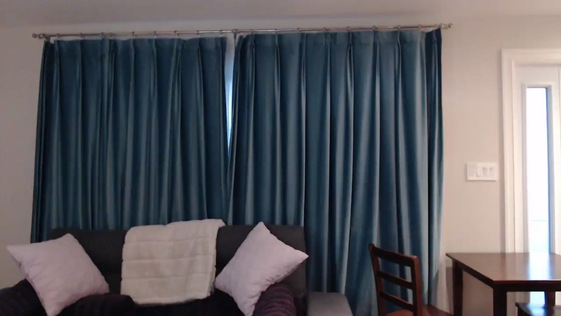 Gallery image thumbnail from WhiskeyTits's myfreecams stream on, 06/13/2024, 01:22 image 6 of 20