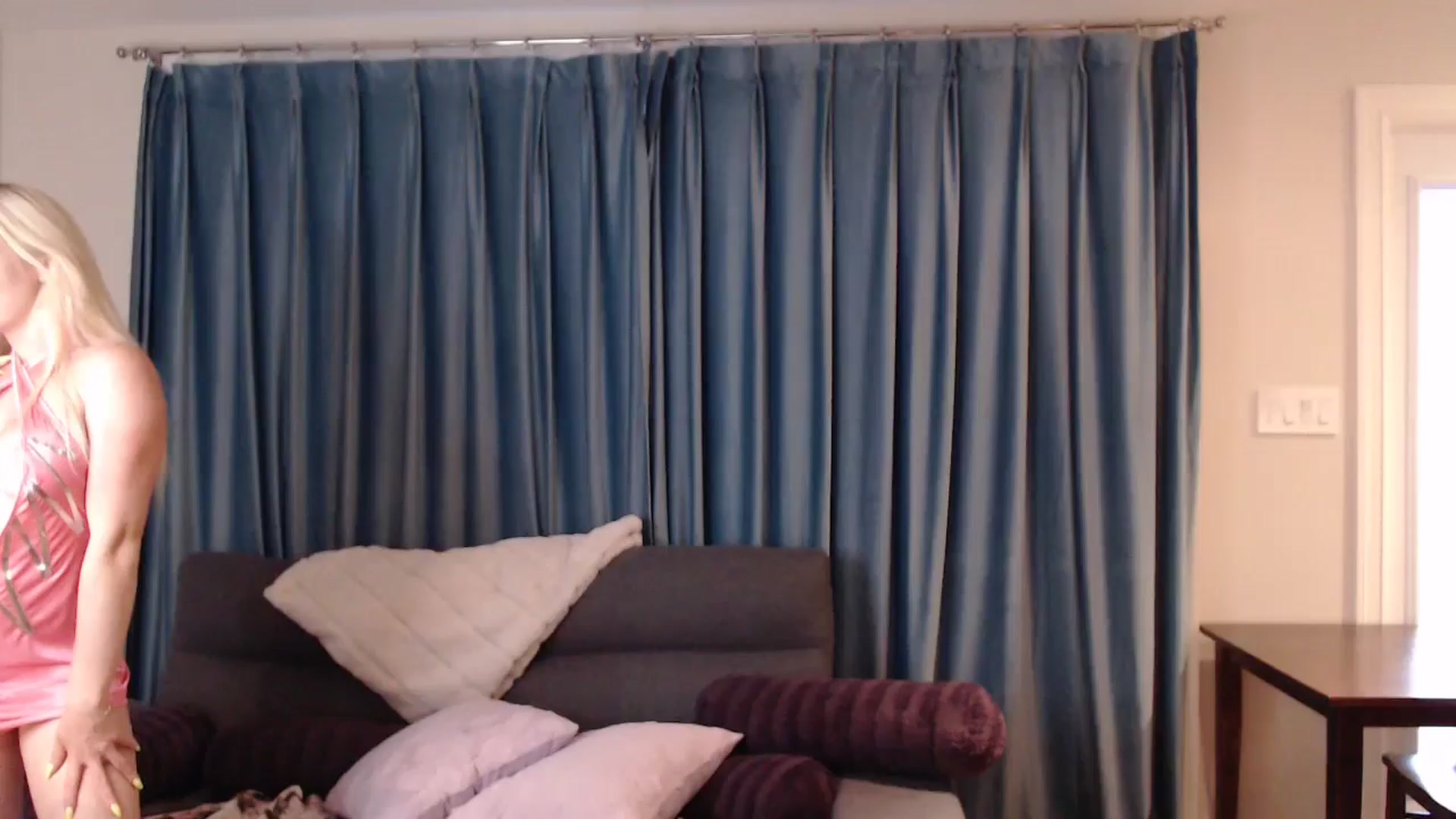 Gallery image thumbnail from WhiskeyTits's myfreecams stream on, 06/17/2024, 01:57 image 1 of 20