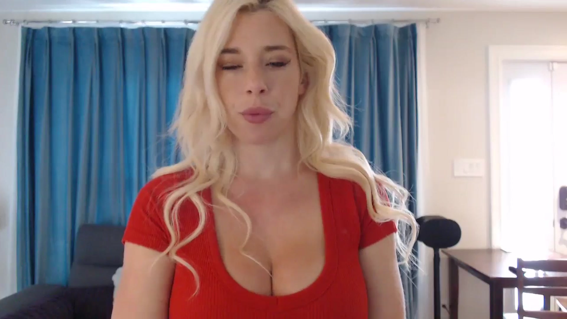 Gallery image thumbnail from WhiskeyTits's myfreecams stream on, 07/16/2024, 12:58 image 15 of 20