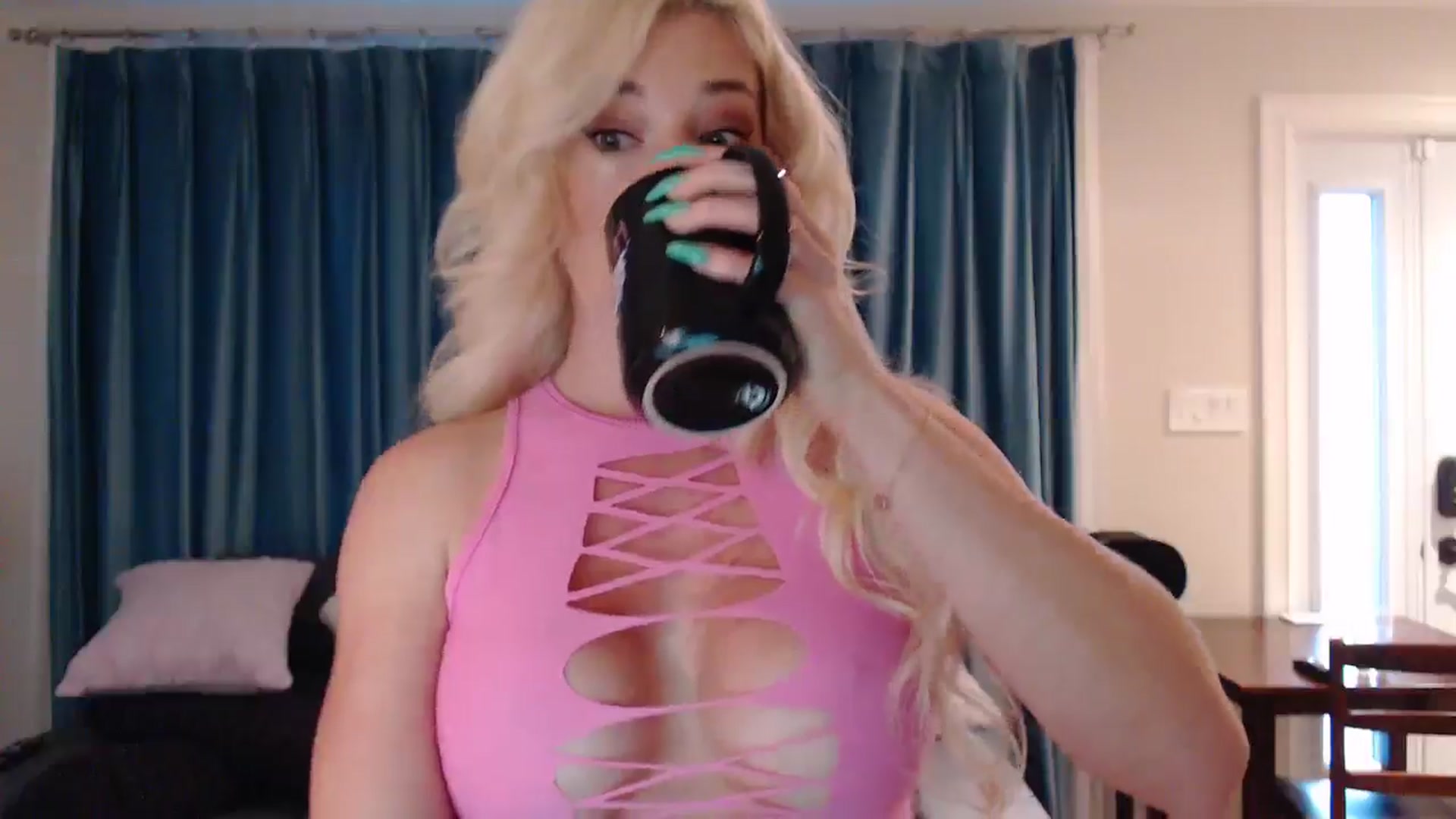 Gallery image thumbnail from WhiskeyTits's myfreecams stream on, 07/17/2024, 09:43 image 19 of 20