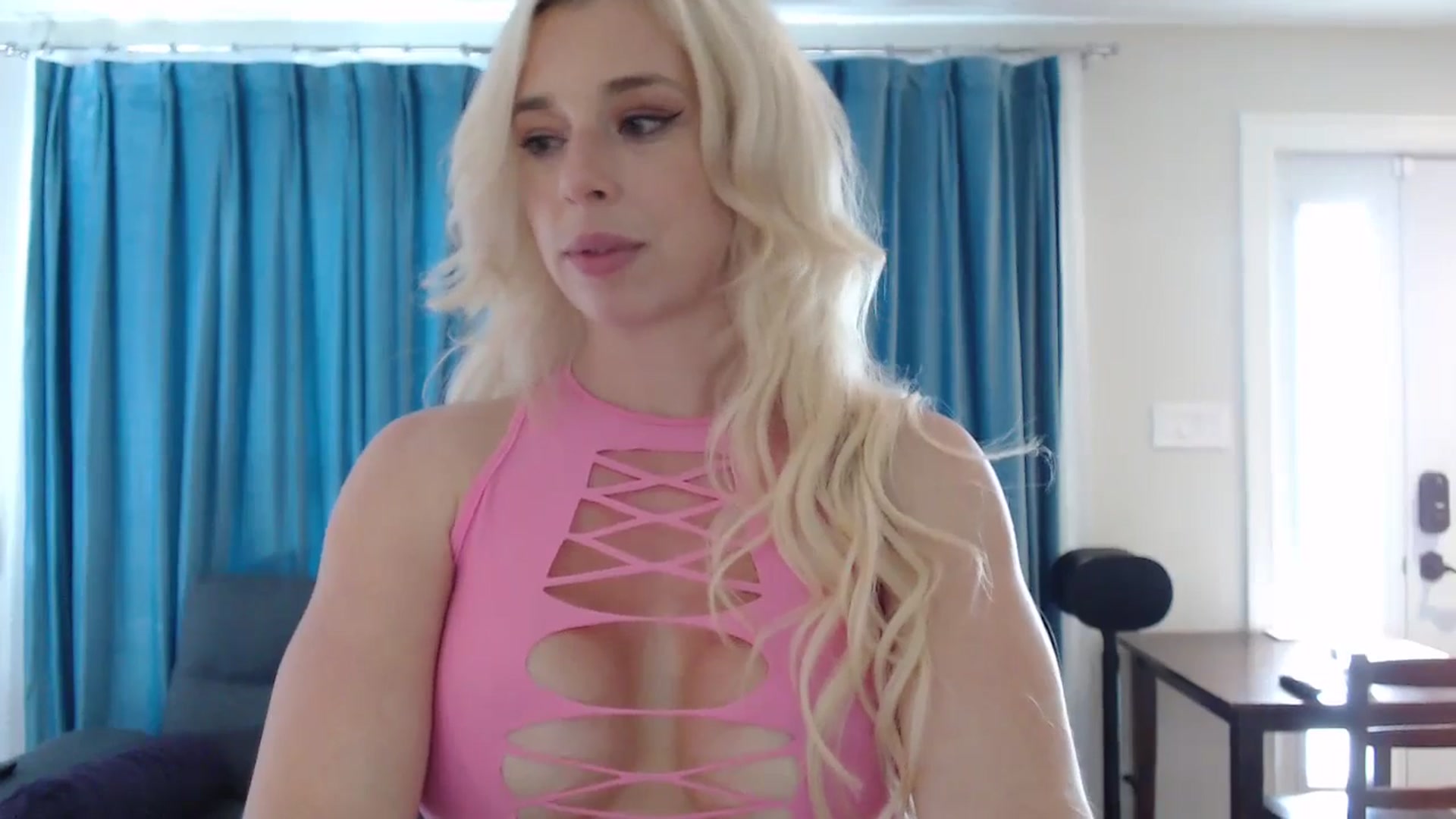 Gallery image thumbnail from WhiskeyTits's myfreecams stream on, 07/17/2024, 14:39 image 19 of 20