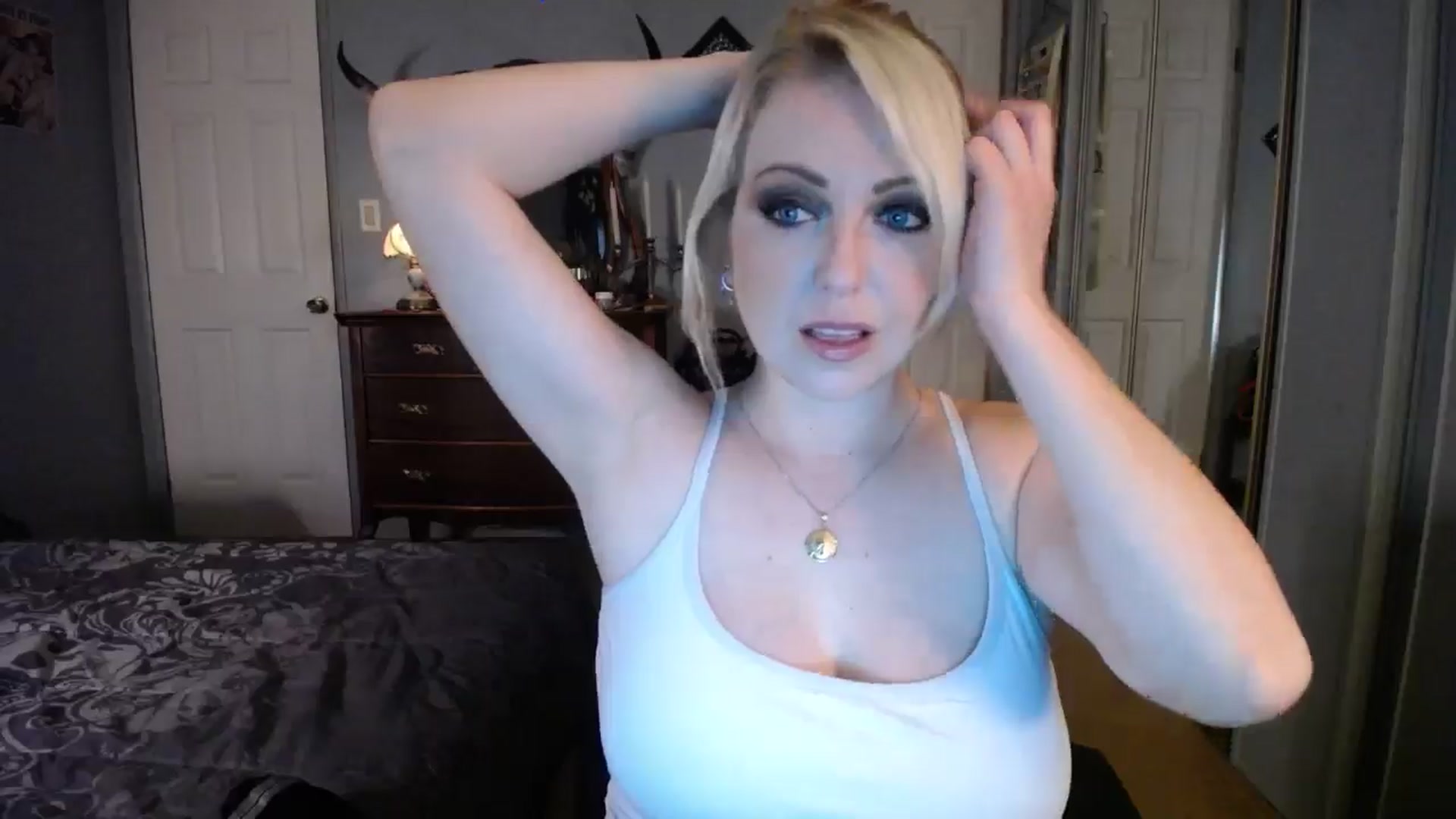 Gallery image thumbnail from Whiskey_Daisy's myfreecams stream on, 05/19/2024, 24:40 image 2 of 20