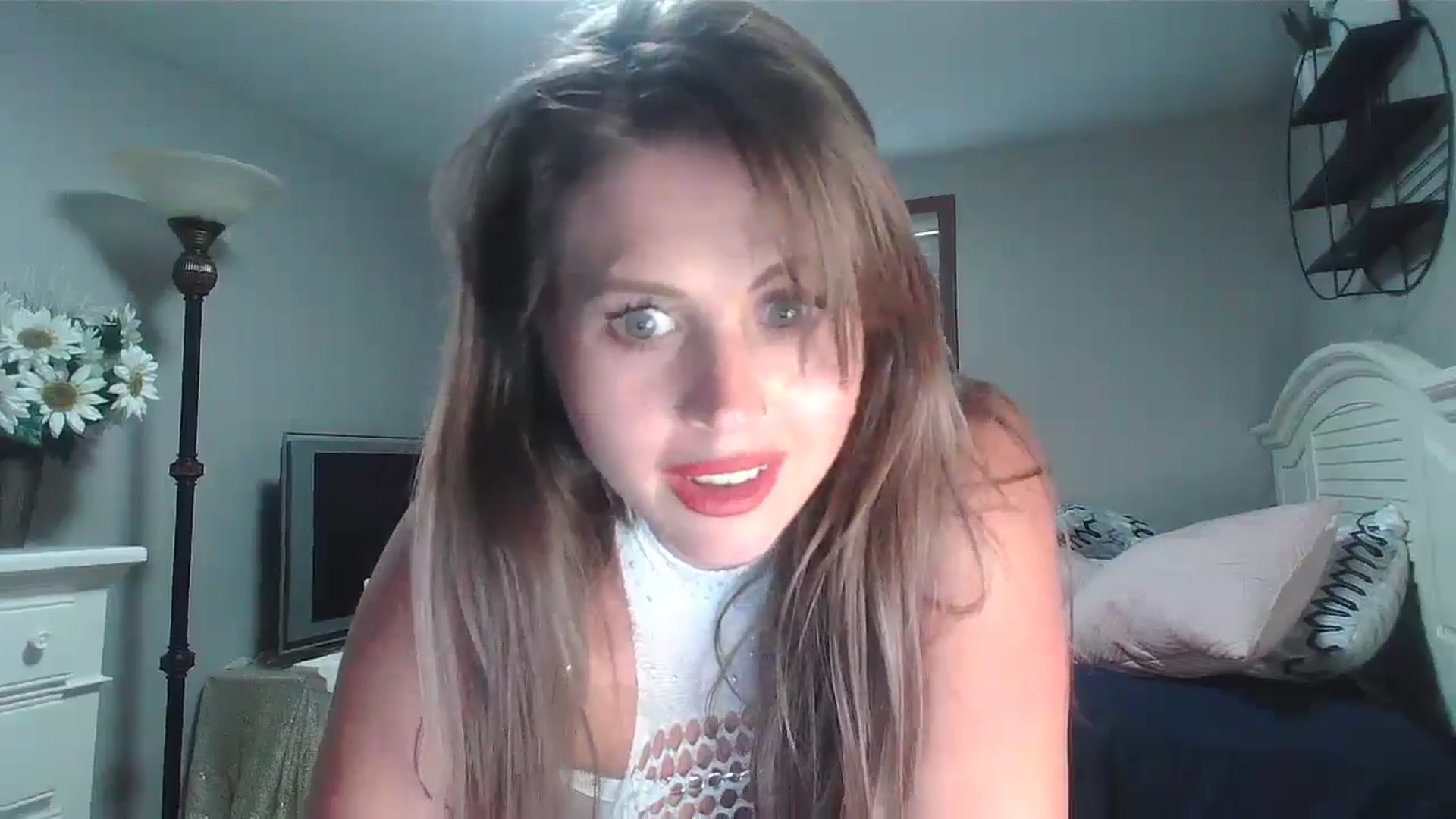 Gallery image thumbnail from WhisperGirl21's myfreecams stream on, 07/16/2024, 21:28 image 12 of 20