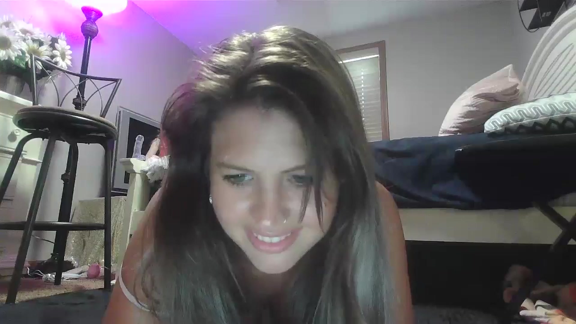 Gallery image thumbnail from WhisperGirl21's myfreecams stream on, 07/17/2024, 20:46 image 15 of 20