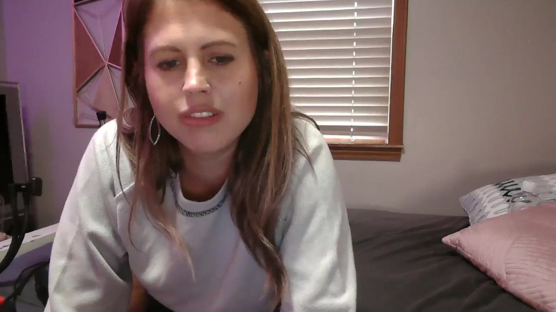 Gallery image thumbnail from WhisperGirl21's myfreecams stream on, 09/03/2024, 21:14 image 11 of 20