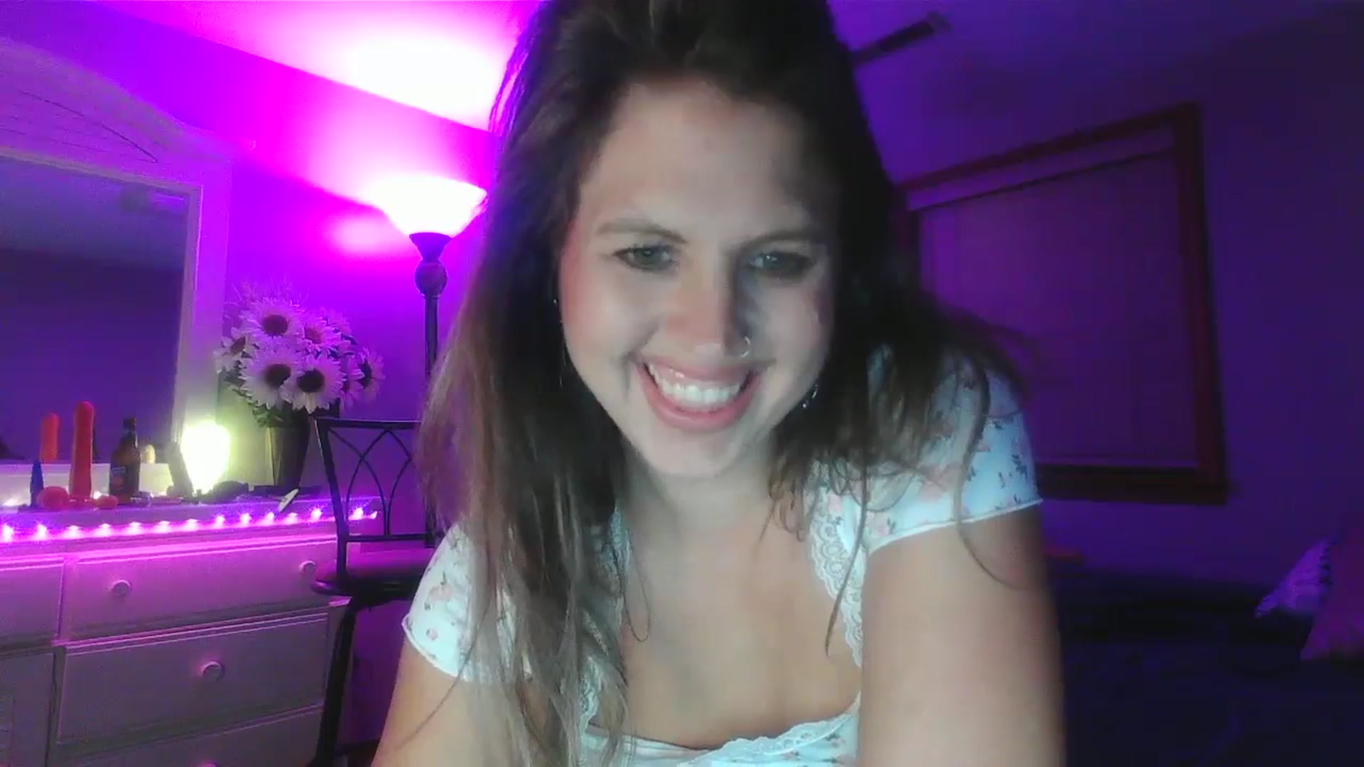Gallery image thumbnail from WhisperGirl21's myfreecams stream on, 09/04/2024, 03:14 image 8 of 20