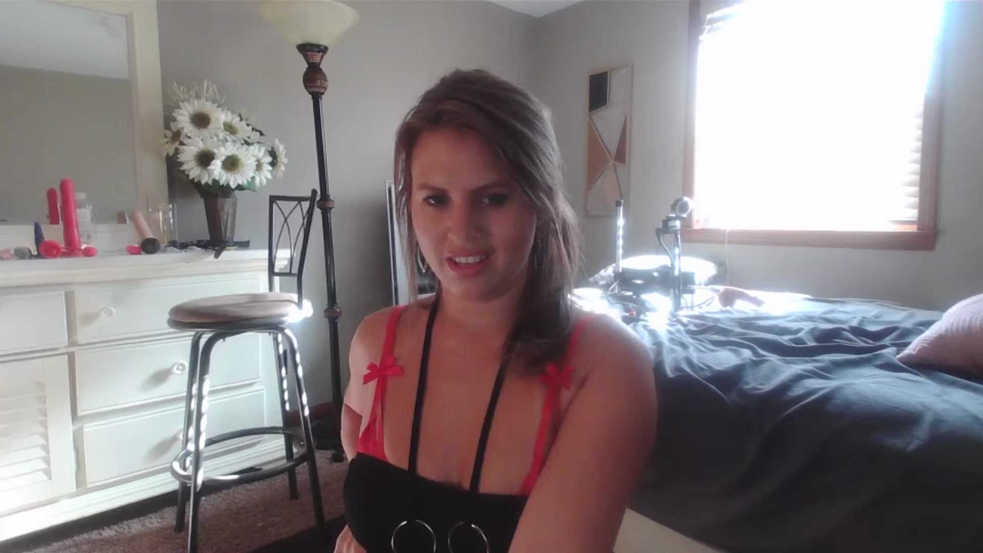 Gallery image thumbnail from WhisperGirl21's myfreecams stream on, 09/04/2024, 14:22 image 9 of 20