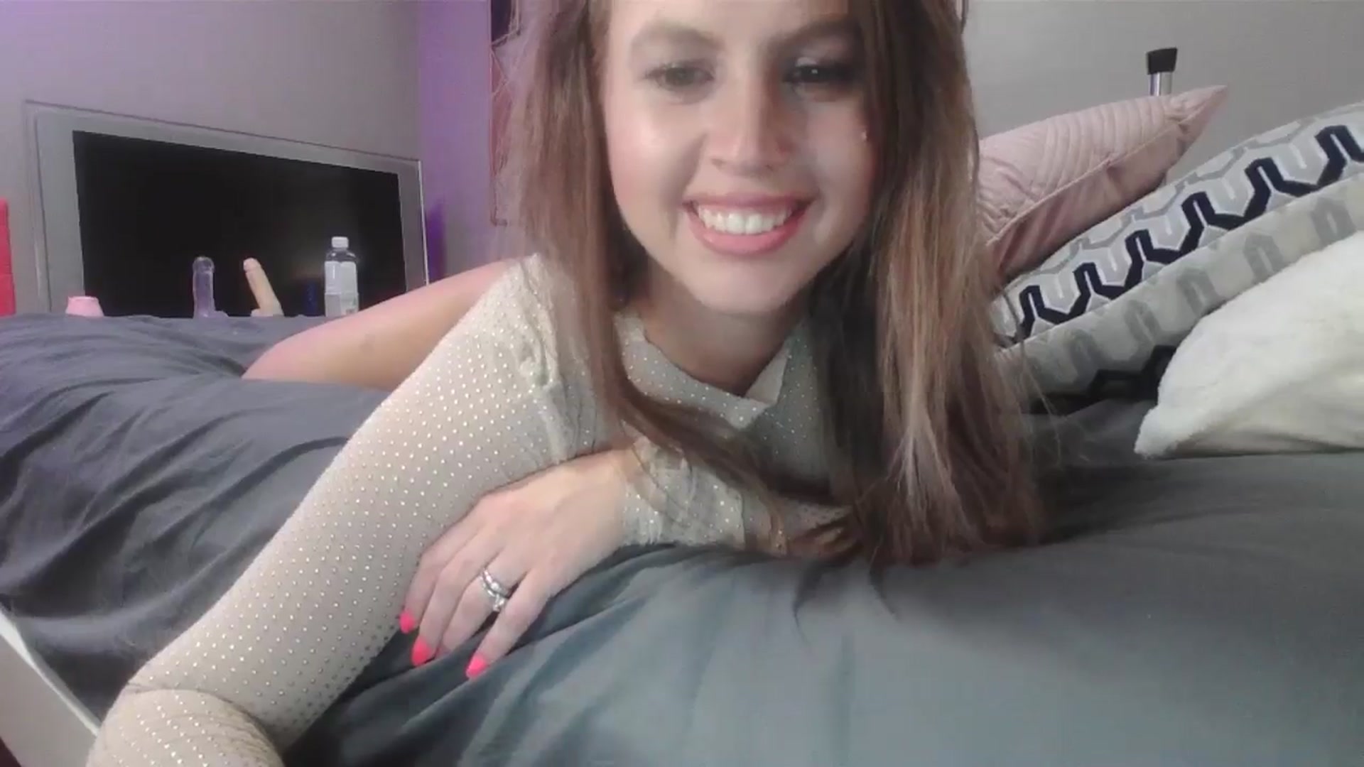 Gallery image thumbnail from WhisperGirl21's myfreecams stream on, 09/05/2024, 15:47 image 14 of 20