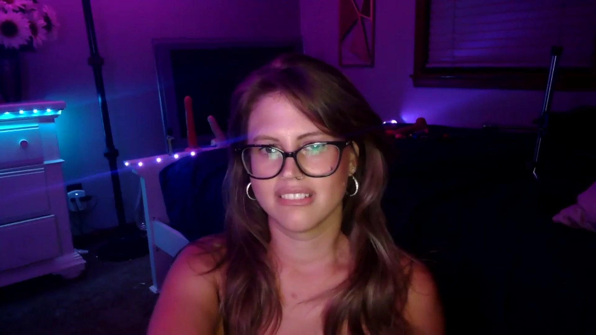 Gallery image thumbnail from WhisperGirl21's myfreecams stream on, 09/09/2024, 04:28 image 11 of 20