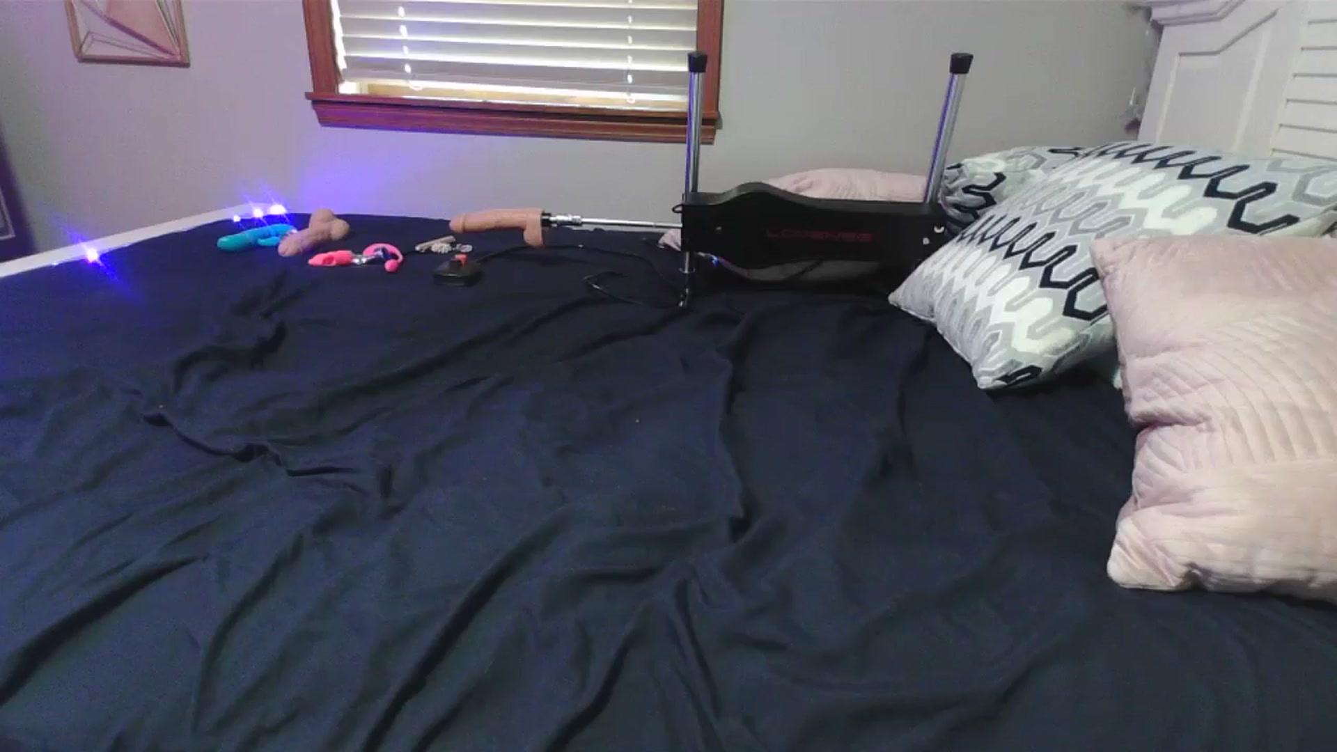 Gallery image thumbnail from WhisperGirl21's myfreecams stream on, 09/09/2024, 19:45 image 5 of 20