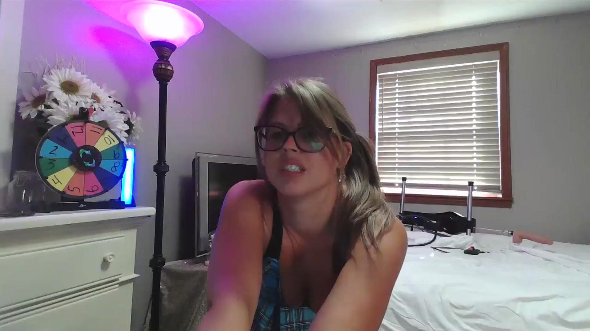 Gallery image thumbnail from WhisperGirl21's myfreecams stream on, 09/11/2024, 14:16 image 17 of 20