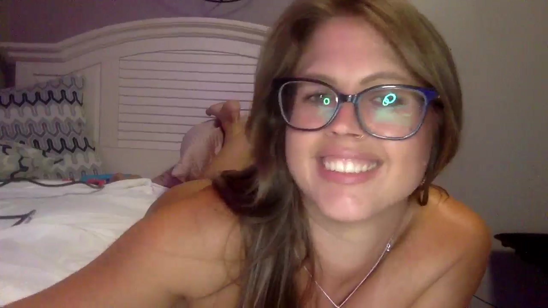 Gallery image thumbnail from WhisperGirl21's myfreecams stream on, 09/13/2024, 05:26 image 9 of 20