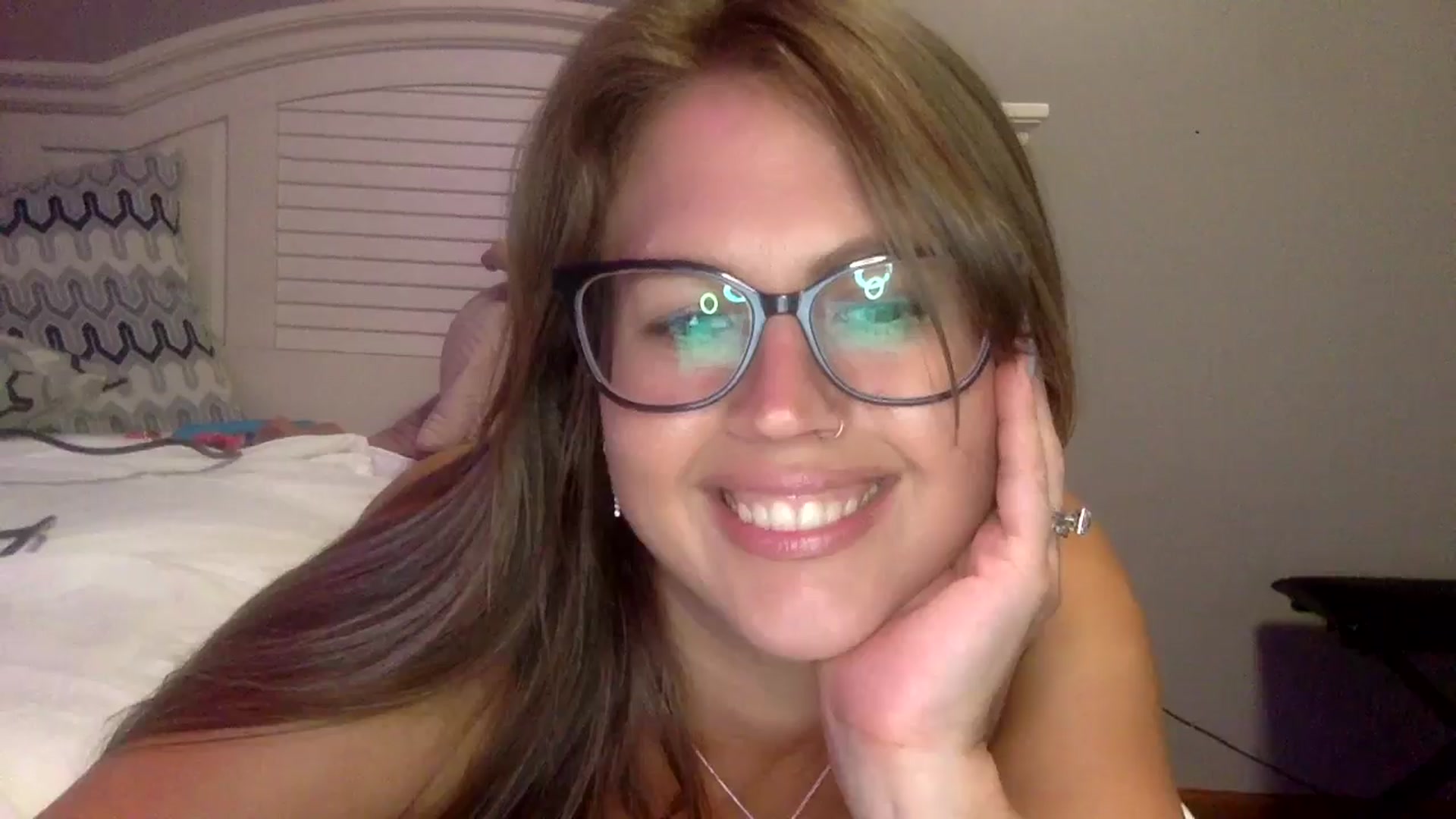 Gallery image thumbnail from WhisperGirl21's myfreecams stream on, 09/13/2024, 05:26 image 13 of 20