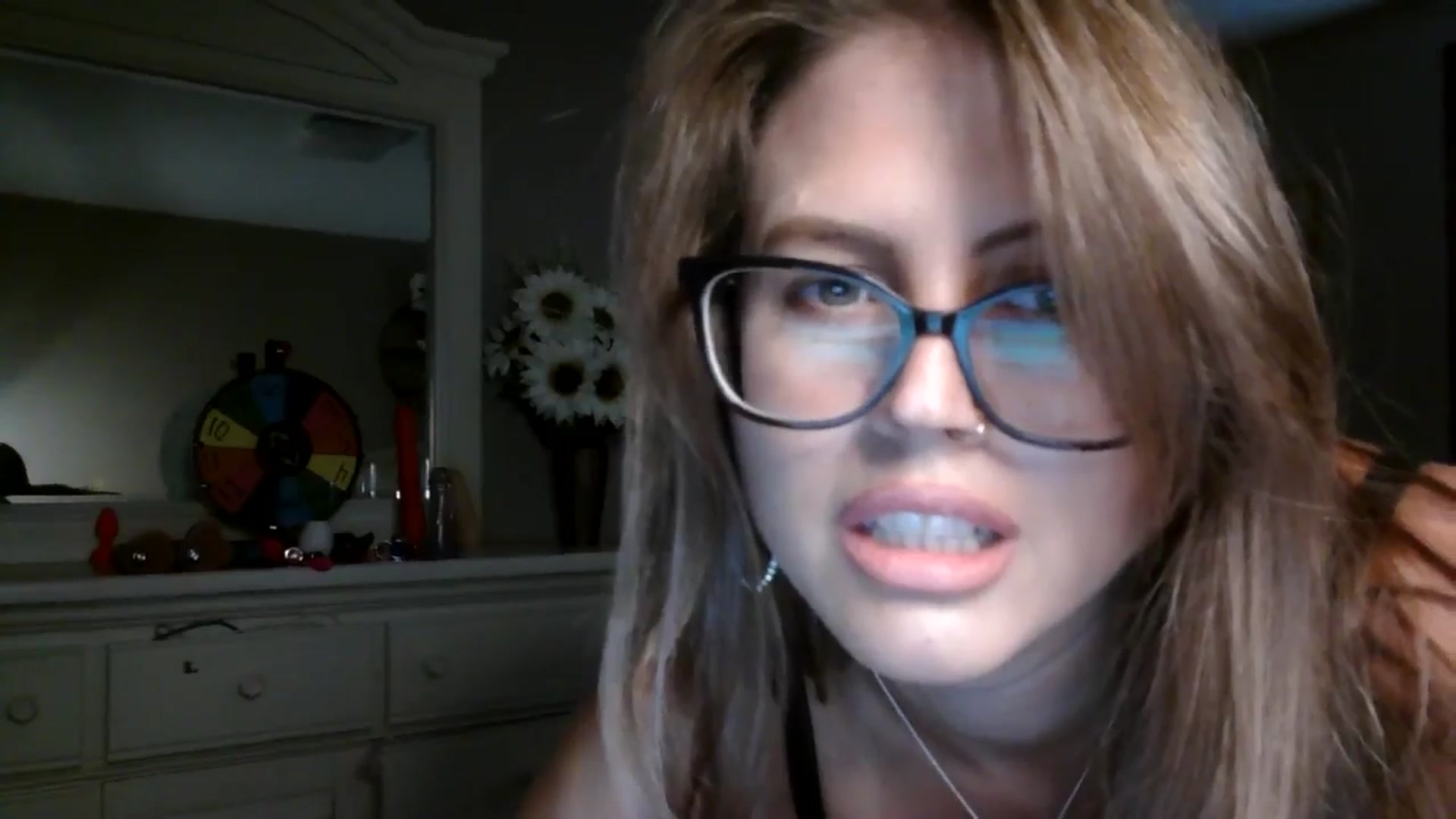 Gallery image thumbnail from WhisperGirl21's myfreecams stream on, 09/17/2024, 17:57 image 7 of 20