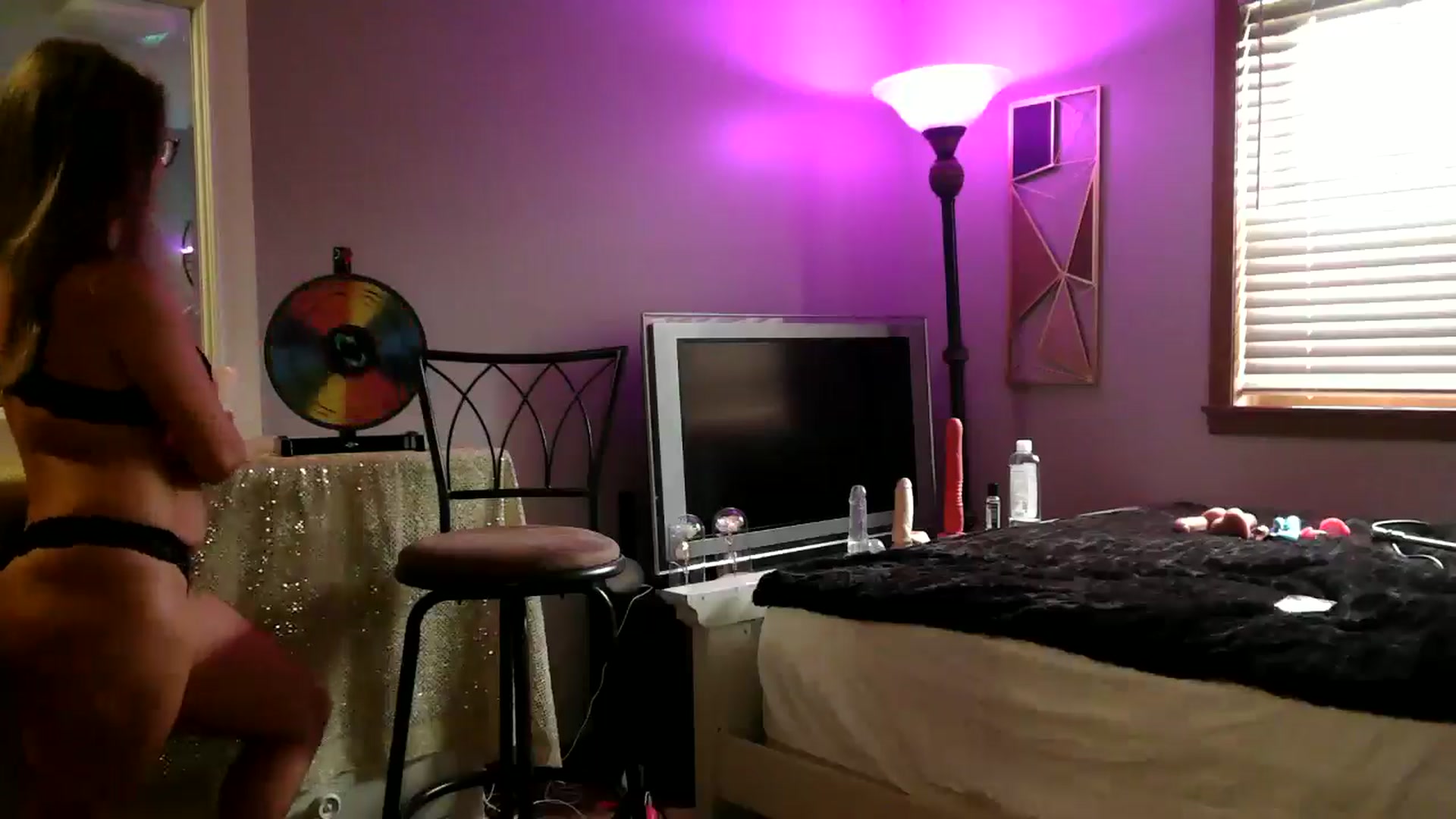 Gallery image thumbnail from WhisperGirl21's myfreecams stream on, 09/23/2024, 18:51 image 11 of 20