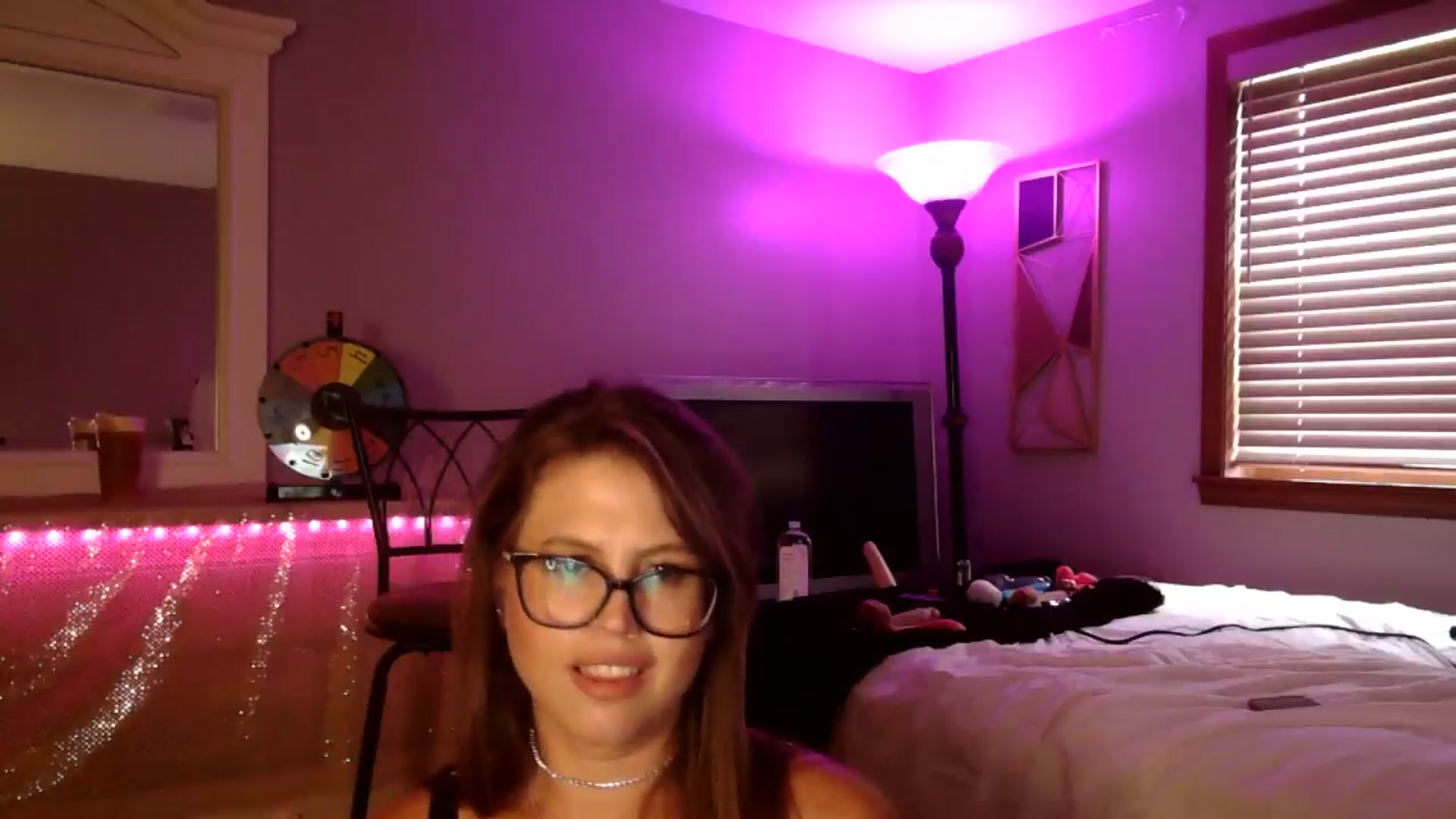 Gallery image thumbnail from WhisperGirl21's myfreecams stream on, 09/24/2024, 19:52 image 12 of 20