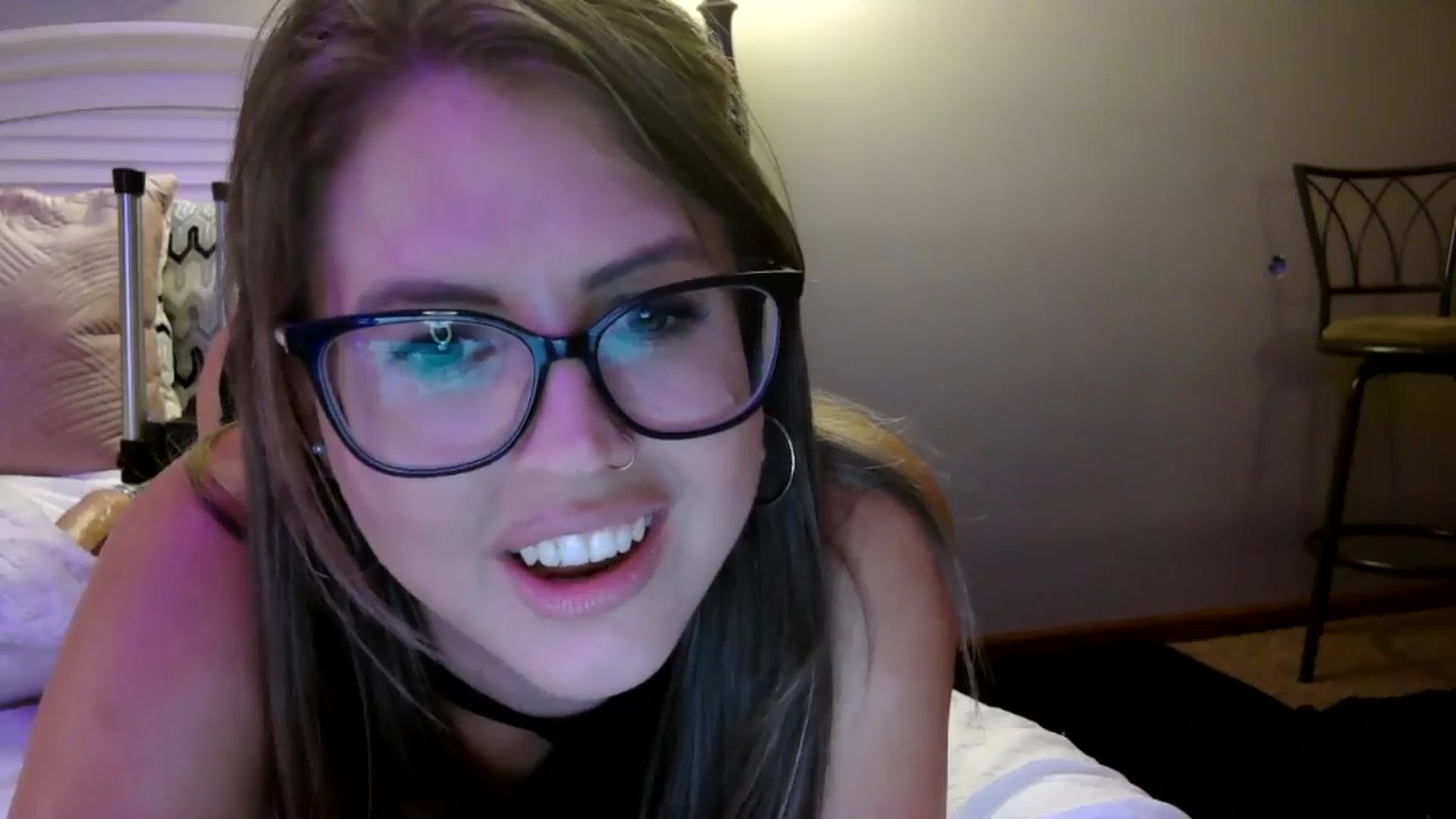 Gallery image thumbnail from WhisperGirl21's myfreecams stream on, 09/27/2024, 04:53 image 10 of 20