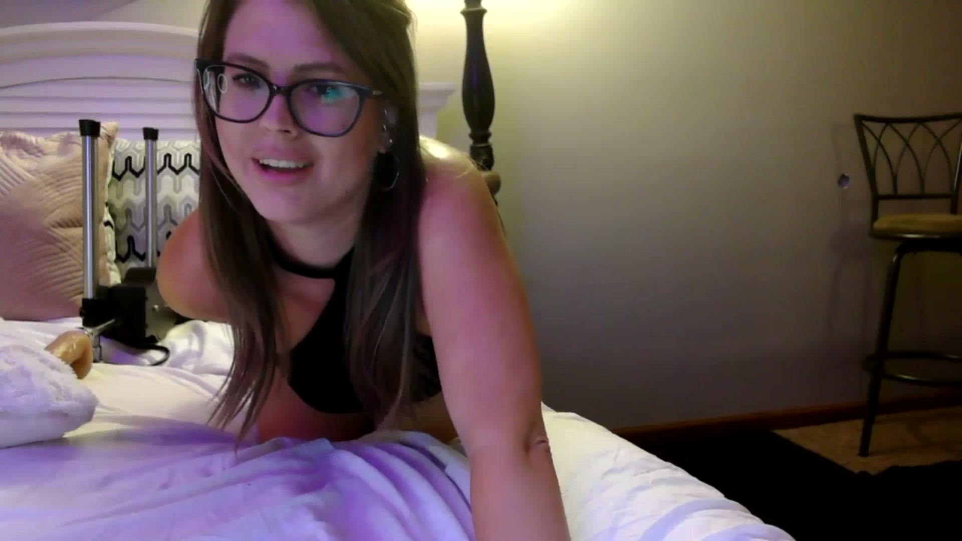 Gallery image thumbnail from WhisperGirl21's myfreecams stream on, 09/27/2024, 04:53 image 11 of 20