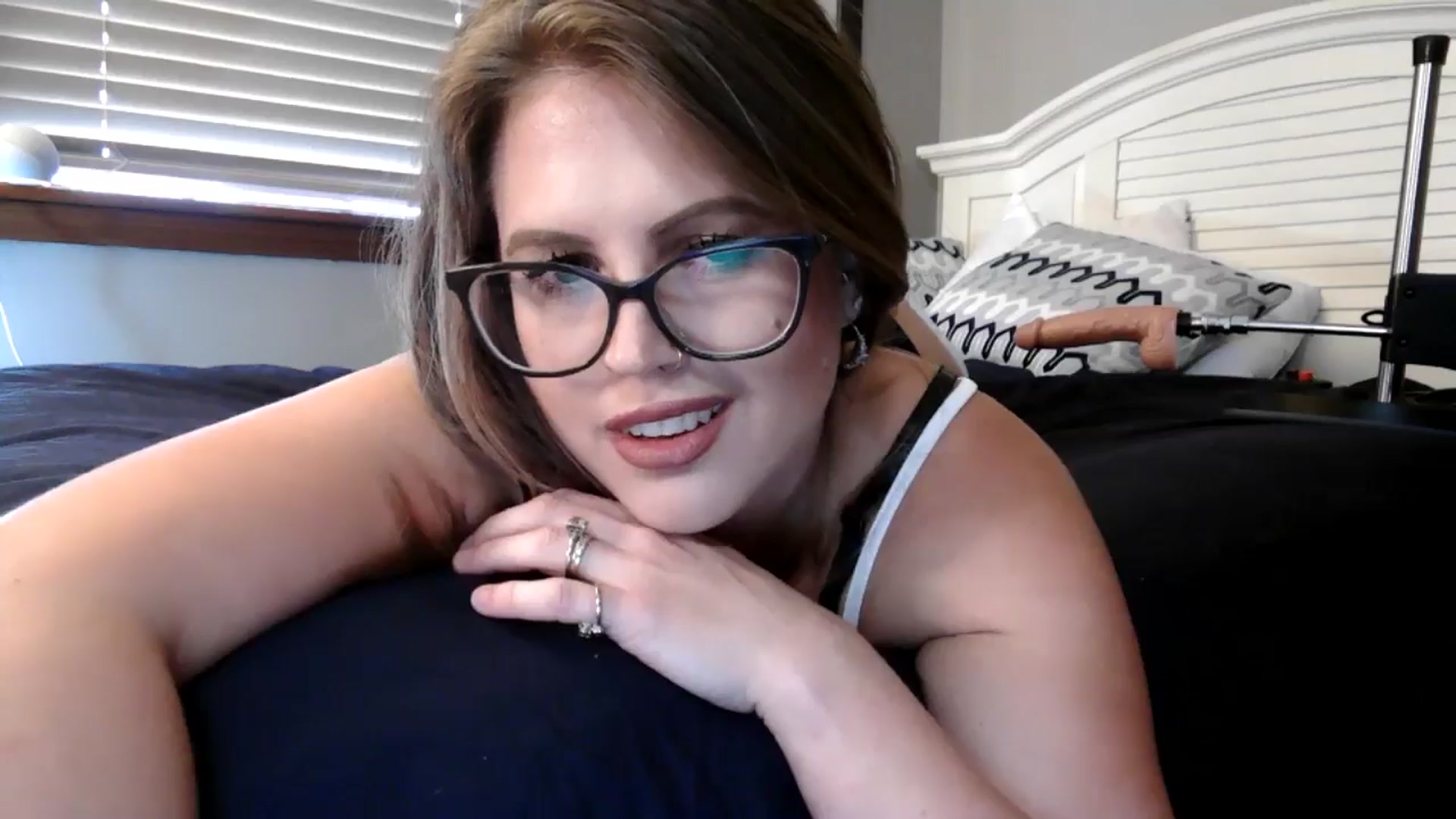 Gallery image thumbnail from WhisperGirl21's myfreecams stream on, 11/07/2024, 17:30 image 8 of 20