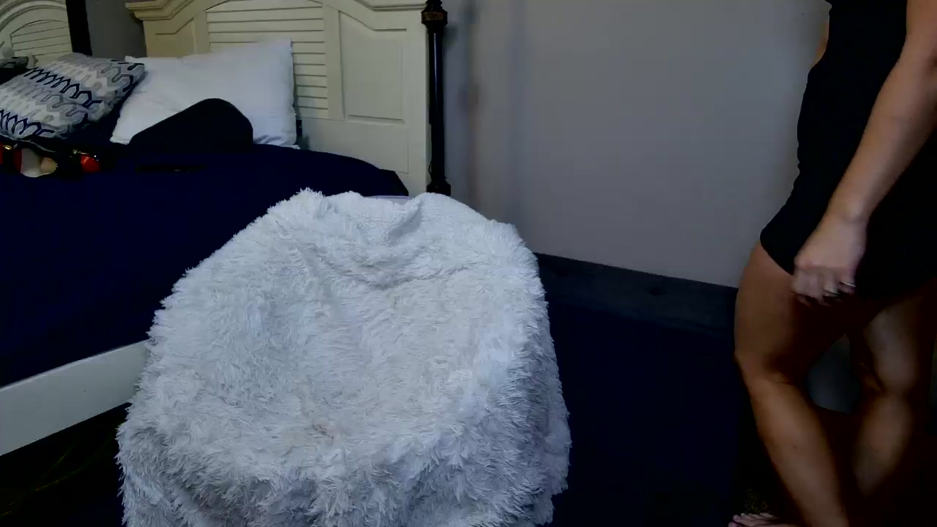 Gallery image thumbnail from WhisperGirl21's myfreecams stream on, 11/08/2024, 17:29 image 2 of 20