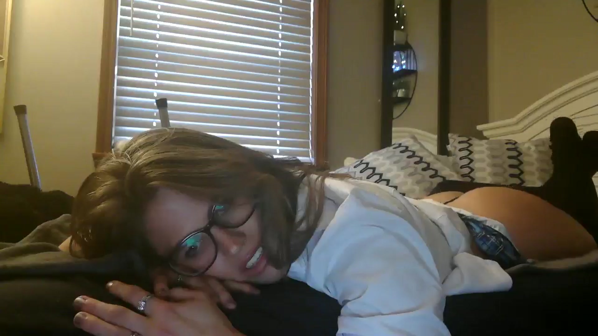 Gallery image thumbnail from WhisperGirl21's myfreecams stream on, 11/19/2024, 16:04 image 14 of 20