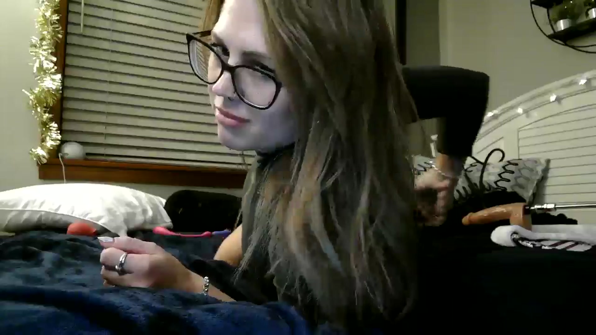Gallery image thumbnail from WhisperGirl21's myfreecams stream on, 11/29/2024, 06:40 image 3 of 20