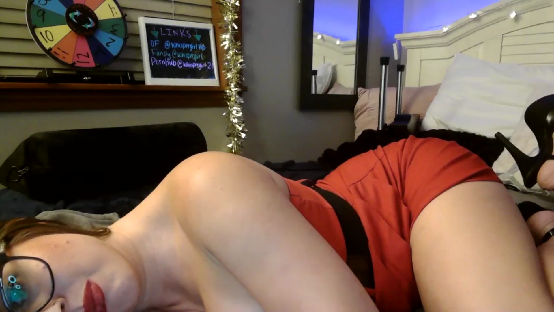 Gallery image thumbnail from WhisperGirl21's myfreecams stream on, 11/30/2024, 06:15 image 17 of 20