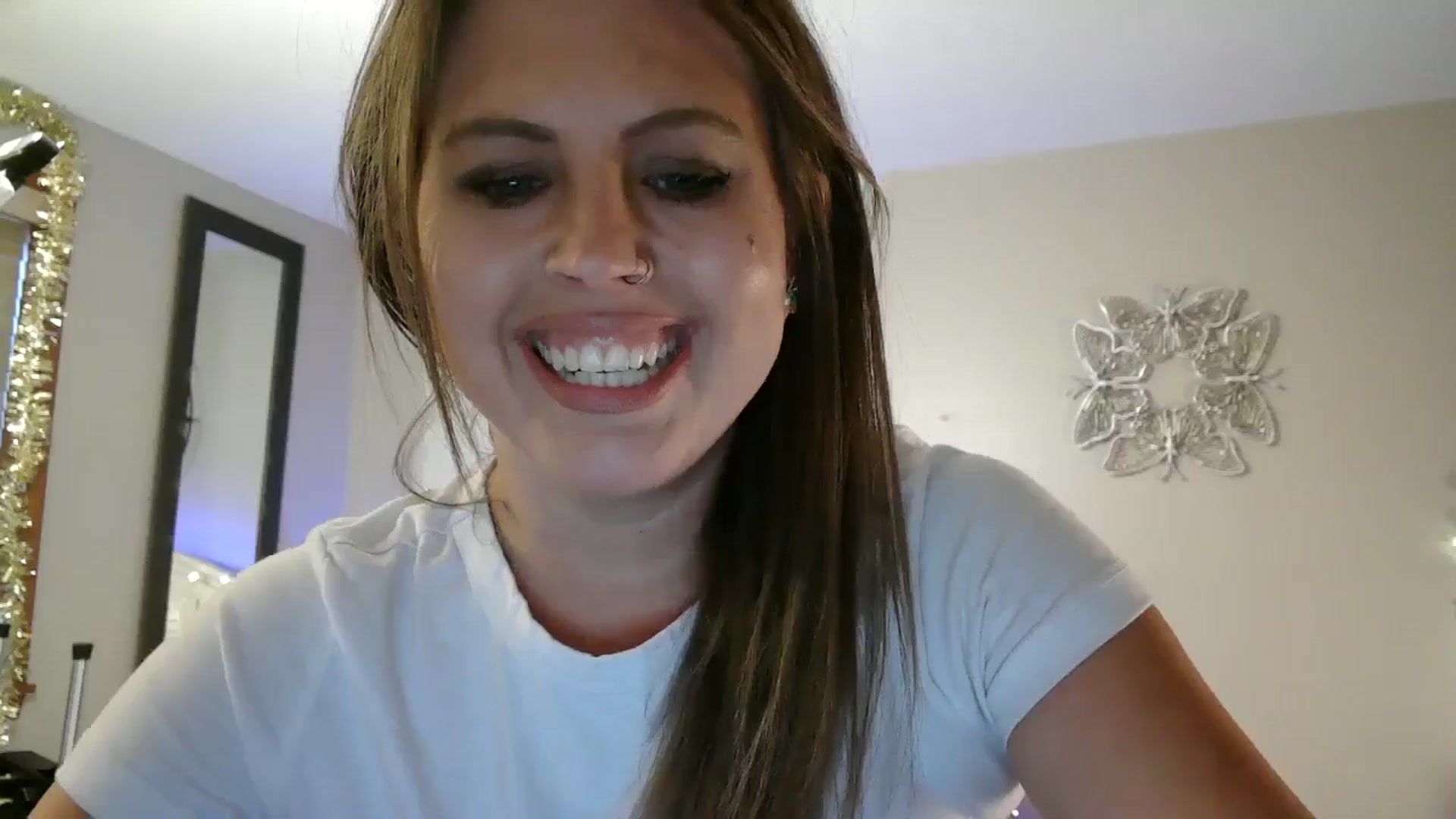 Gallery image thumbnail from WhisperGirl21's myfreecams stream on, 12/04/2024, 22:15 image 9 of 20