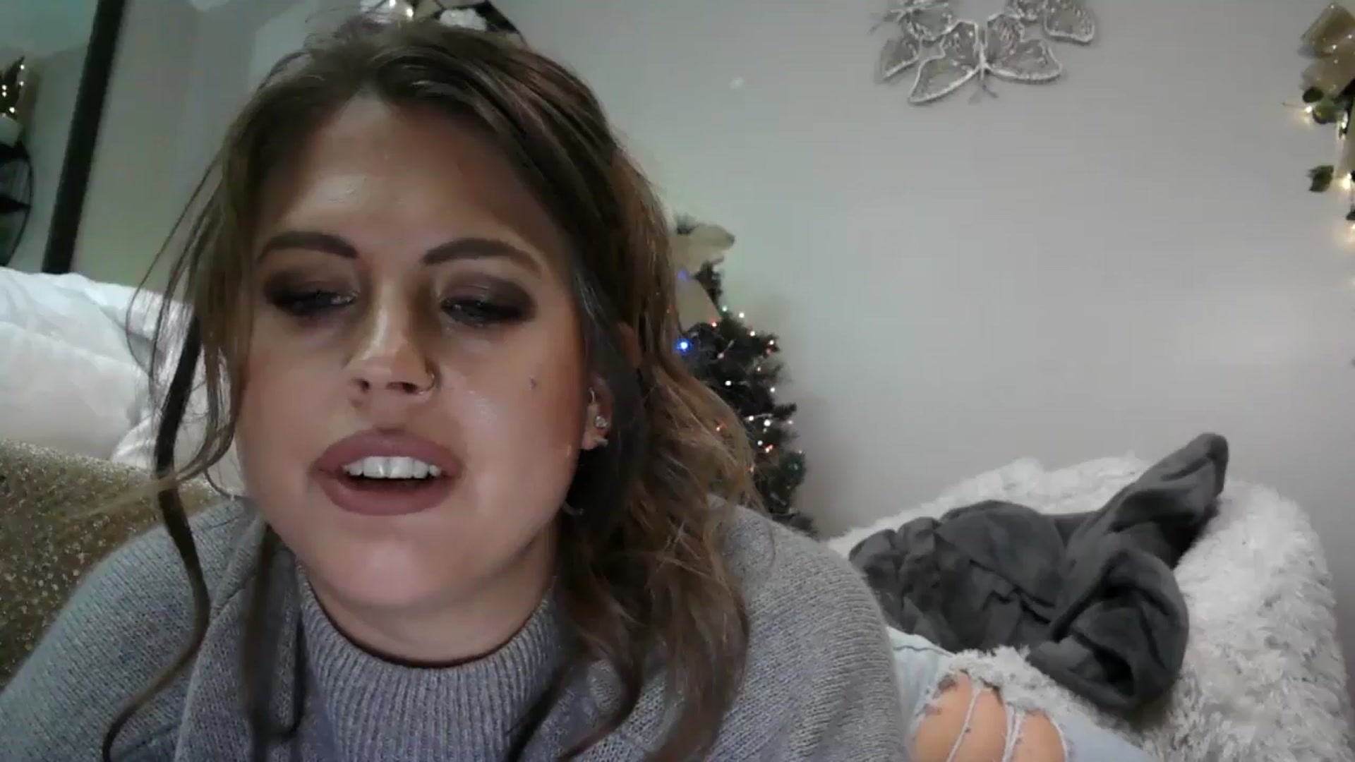 Gallery image thumbnail from WhisperGirl21's myfreecams stream on, 12/05/2024, 18:18 image 12 of 20