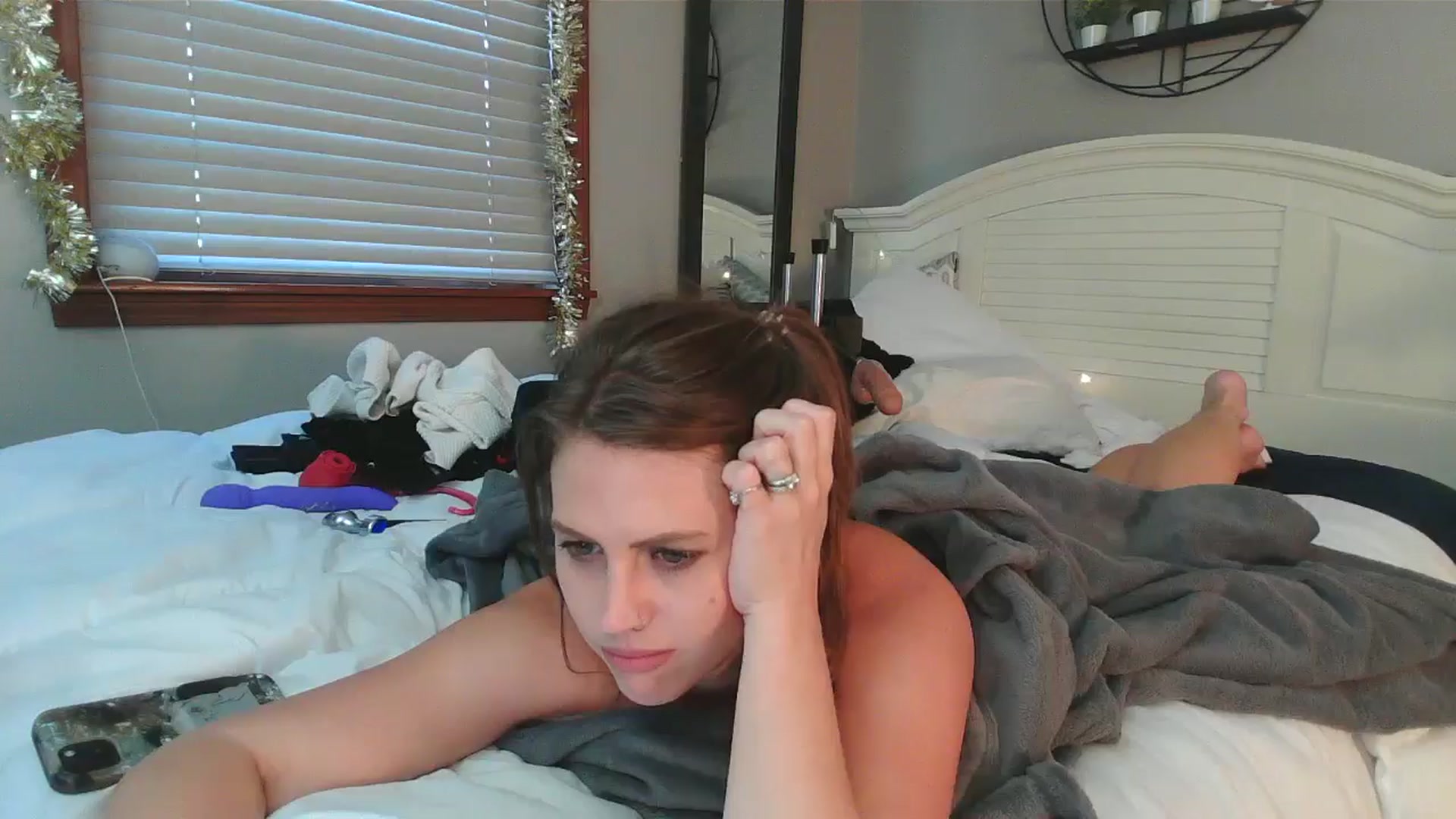 Gallery image thumbnail from WhisperGirl21's myfreecams stream on, 12/06/2024, 21:55 image 4 of 20
