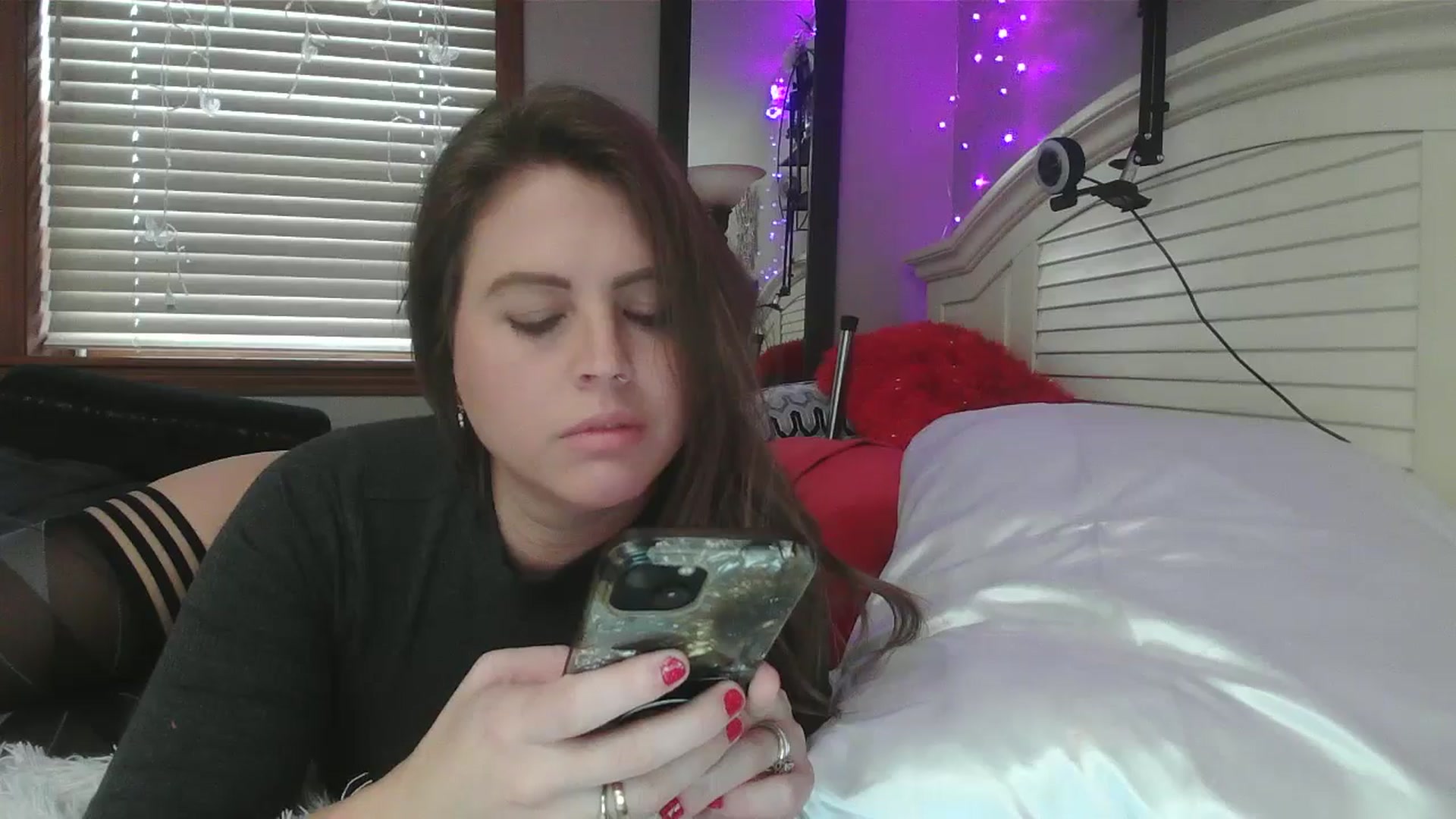 Gallery image thumbnail from WhisperGirl21's myfreecams stream on, 01/17/2025, 19:49 image 13 of 20