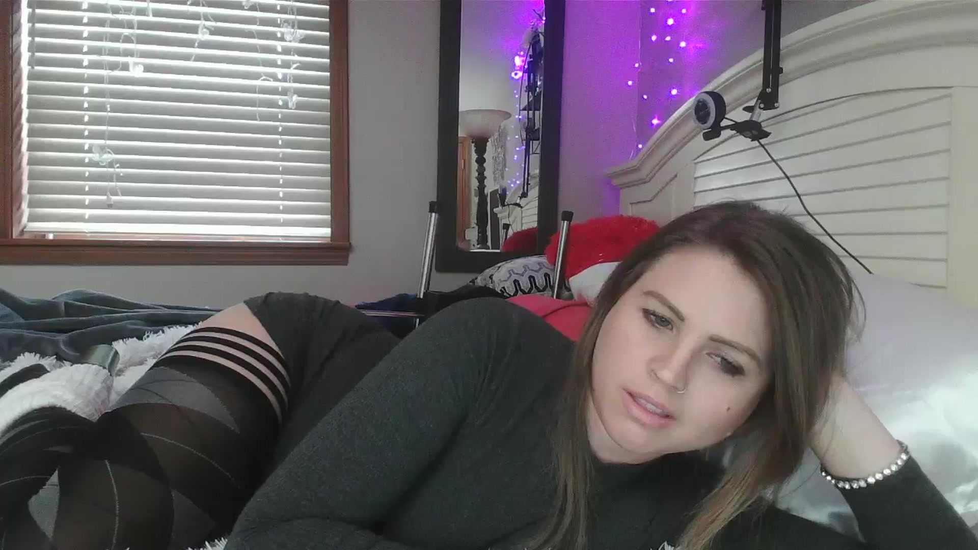 Gallery image thumbnail from WhisperGirl21's myfreecams stream on, 01/17/2025, 19:49 image 1 of 20