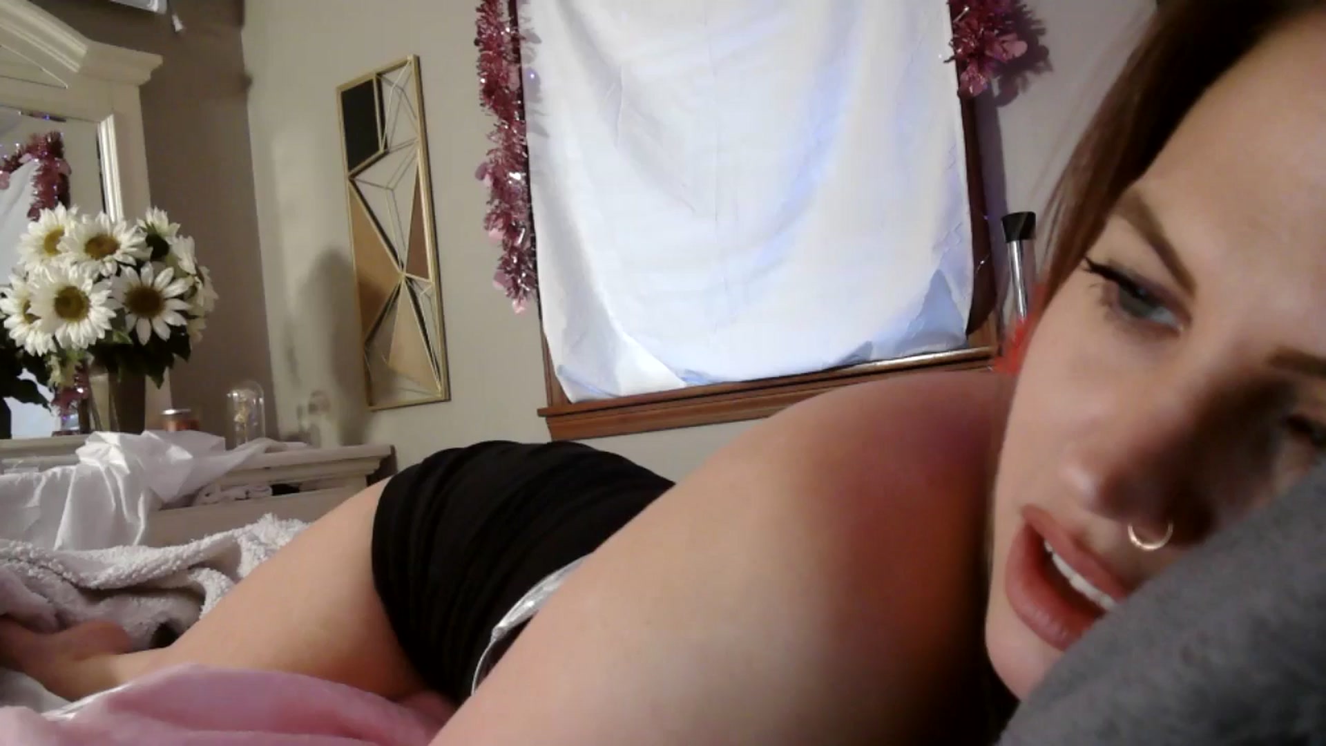 Gallery image thumbnail from WhisperGirl21's myfreecams stream on, 01/24/2025, 19:42 image 14 of 20