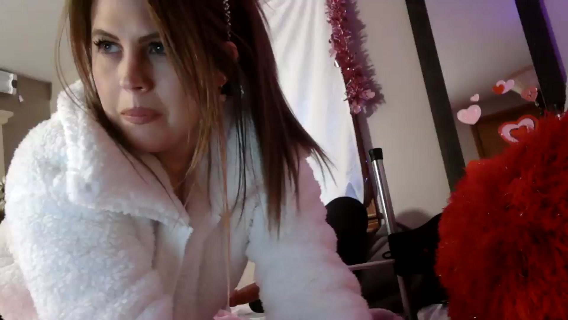 Gallery image thumbnail from WhisperGirl21's myfreecams stream on, 01/24/2025, 21:07 image 1 of 20